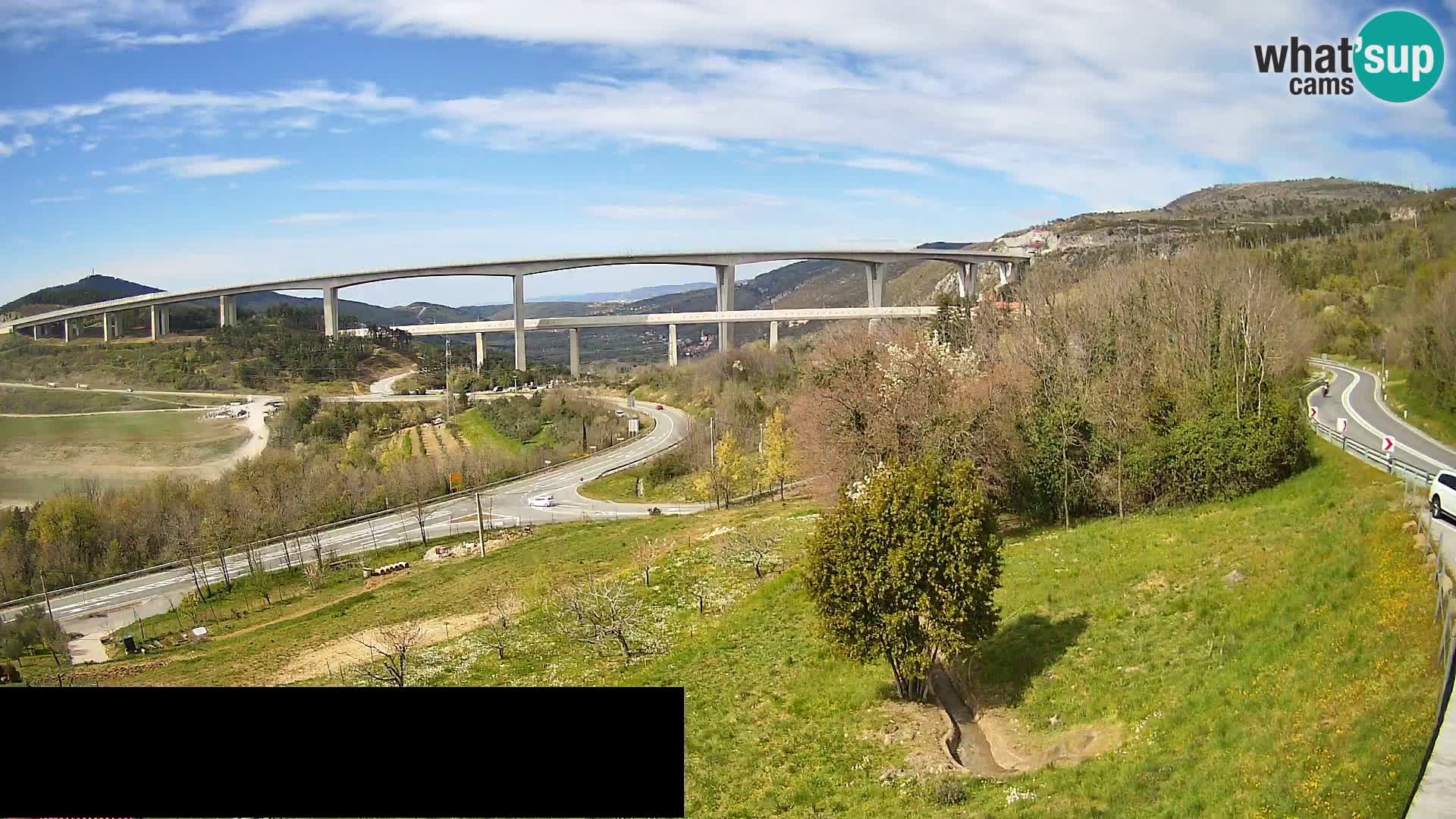 Live cam Črni Kal Viaduc – Viki Burger