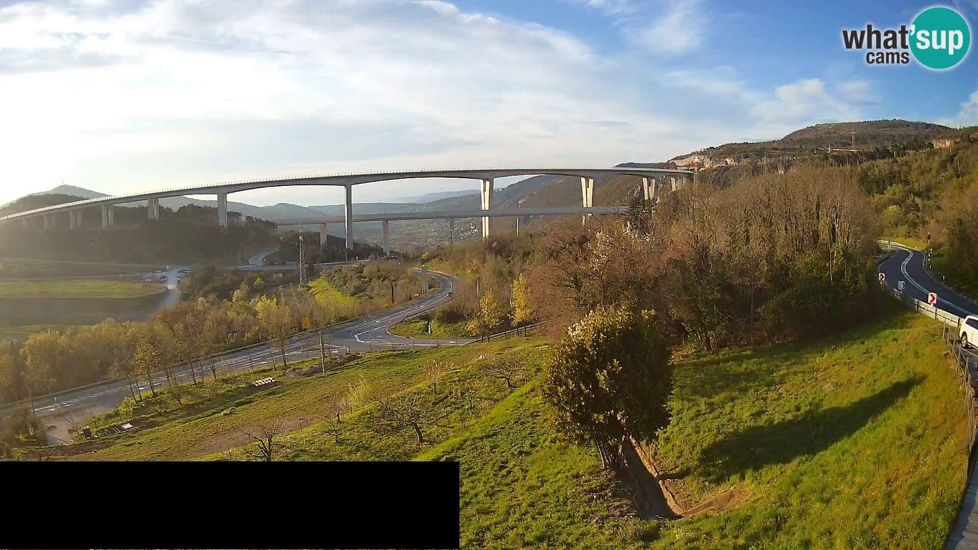 Web kamera Črni Kal Viadukt – pogled sa Viki Burgerja