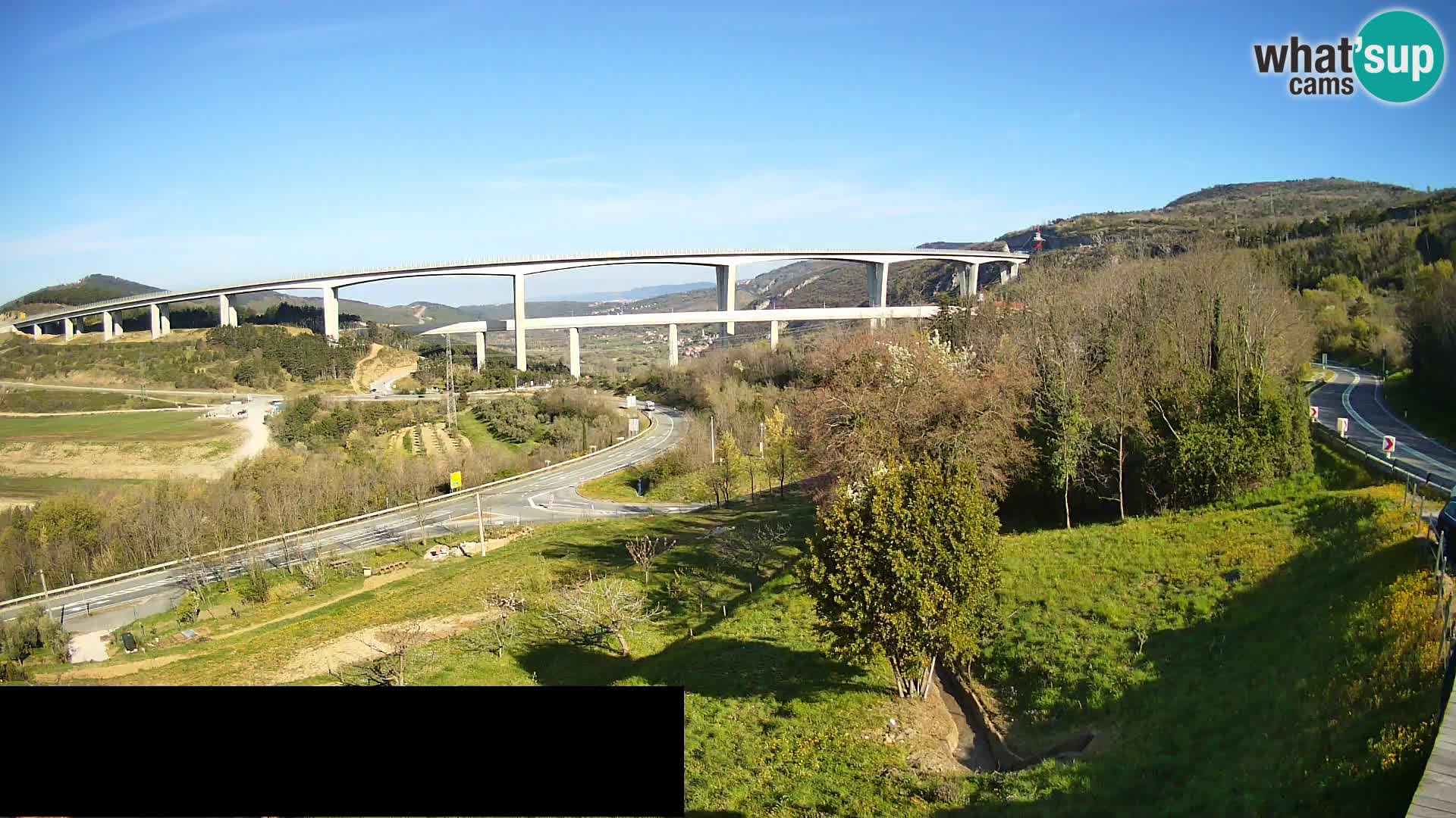 Webcam Črni Kal Viadukt – Viki Burger