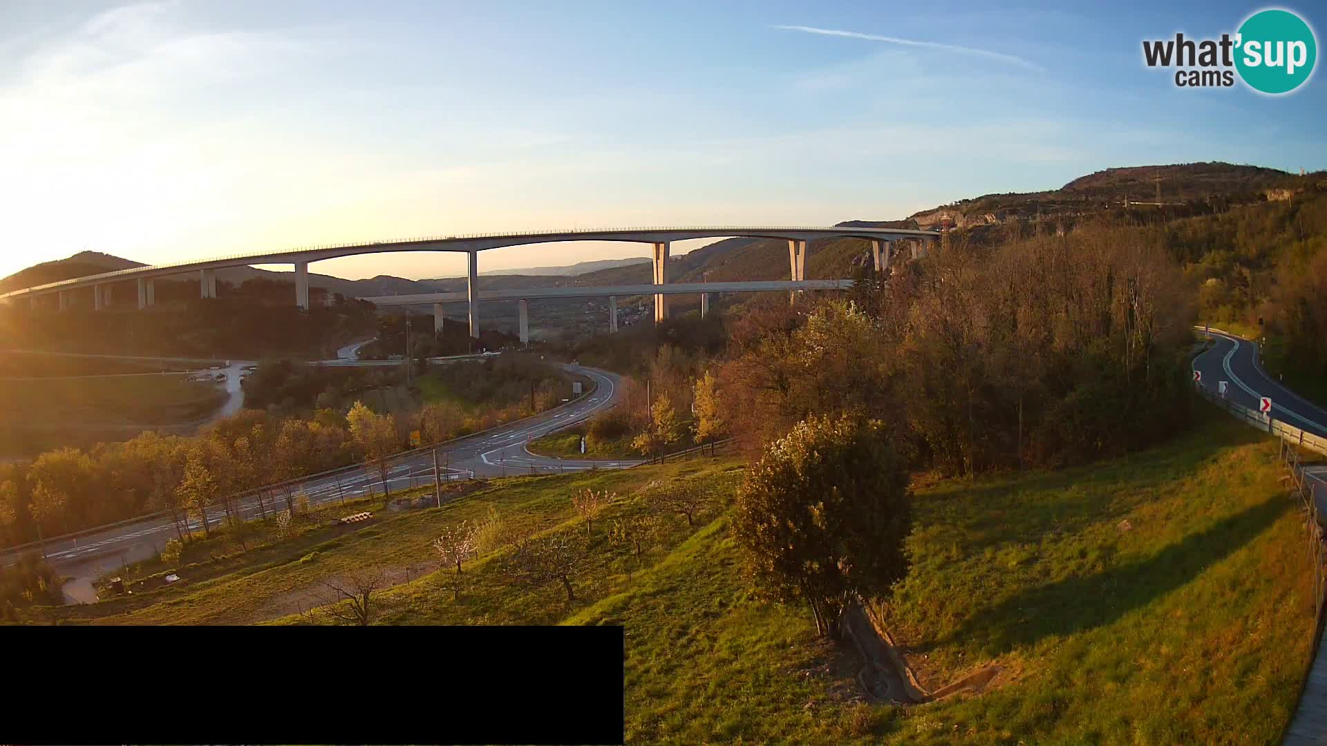 Web kamera Črni Kal Viadukt – pogled sa Viki Burgerja