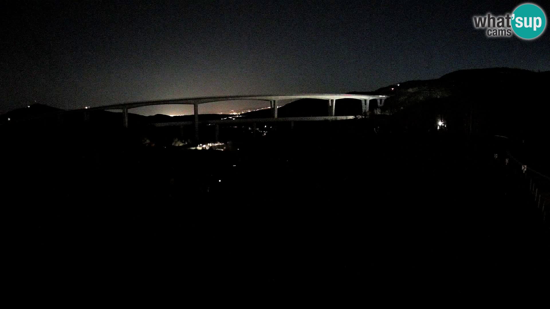 Webcam Črni Kal Viaduct – view from Viki Burger