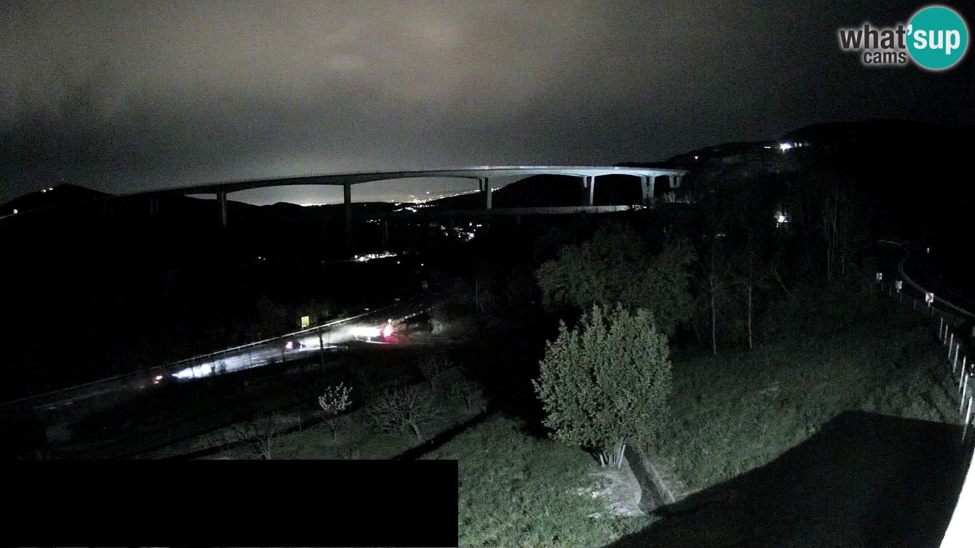 Live cam Črni Kal Viaduc – Viki Burger