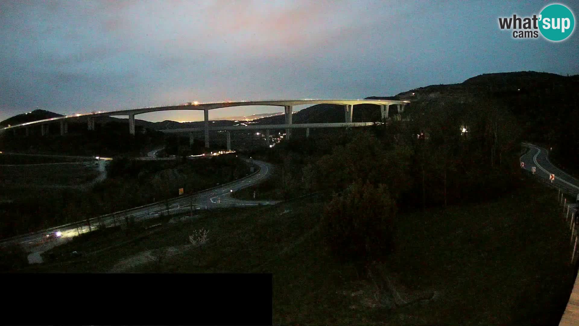 Webcam Črni Kal Viadukt – Viki Burger