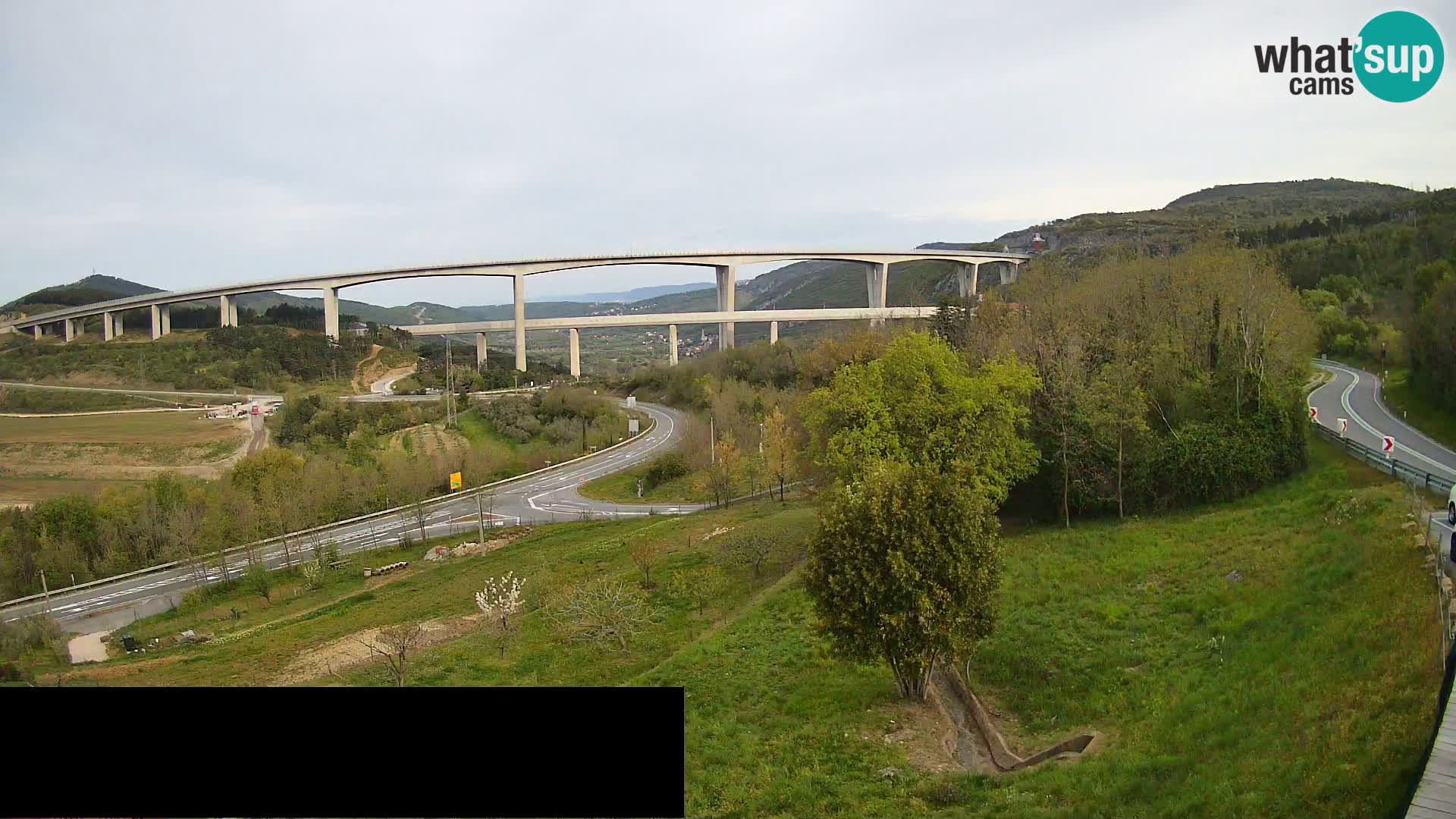 Web kamera Črni Kal Viadukt – pogled sa Viki Burgerja