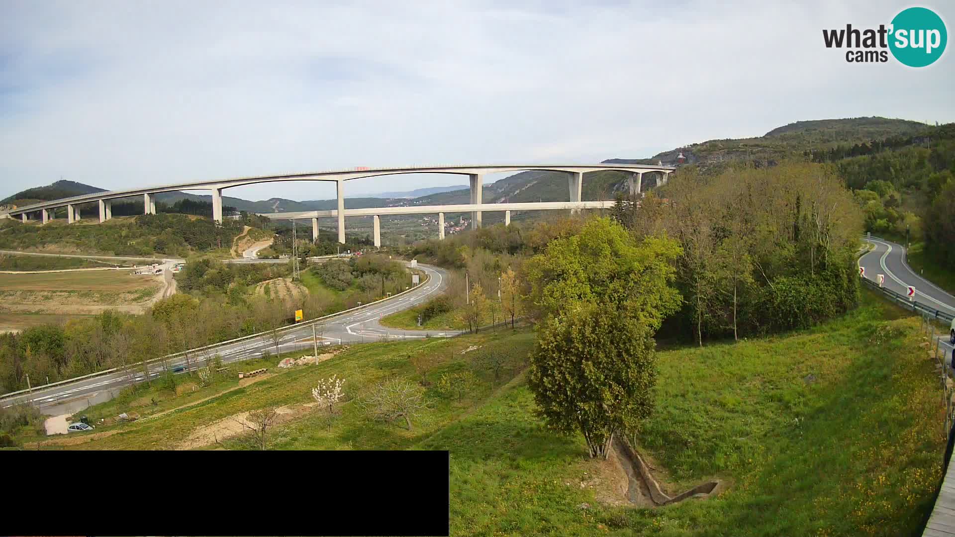 Web kamera Črni Kal Viadukt – pogled sa Viki Burgerja