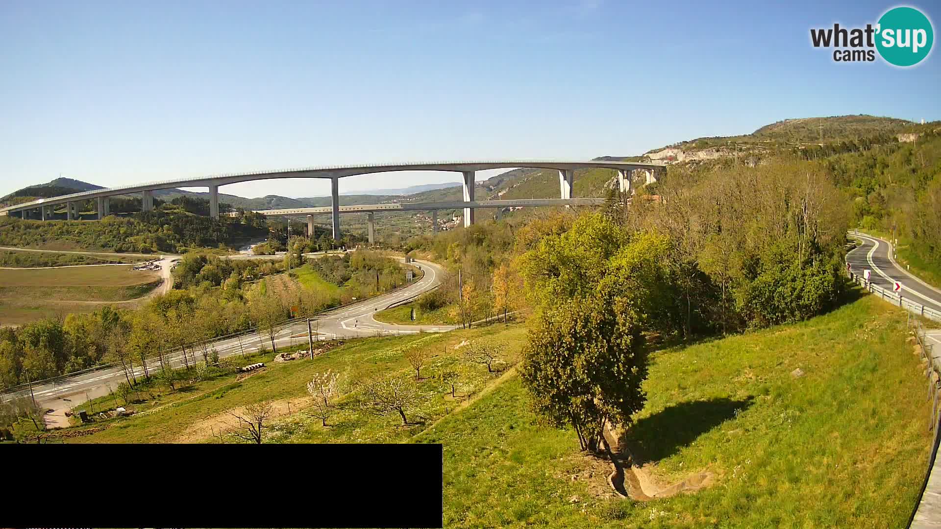 Livecam  Črni Kal Viadotto – panorama dal Viki Burger