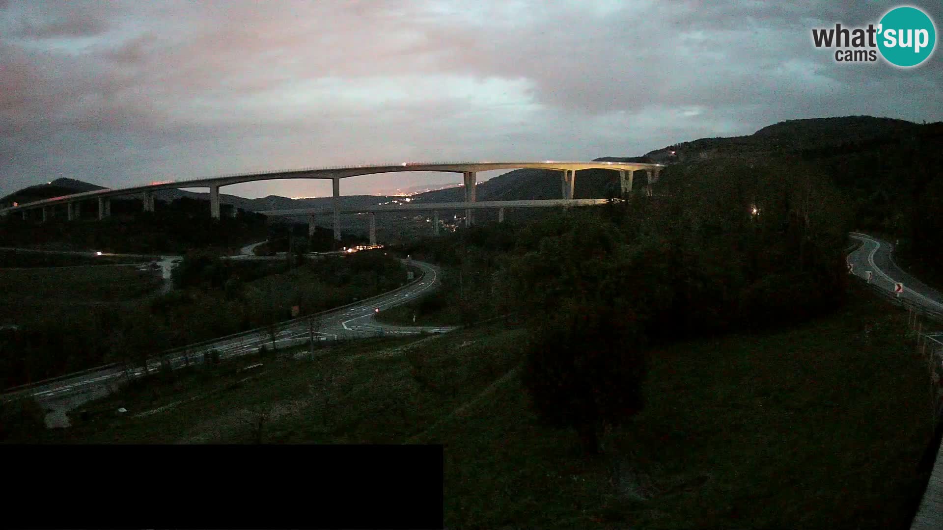 Livecam  Črni Kal Viadotto – panorama dal Viki Burger