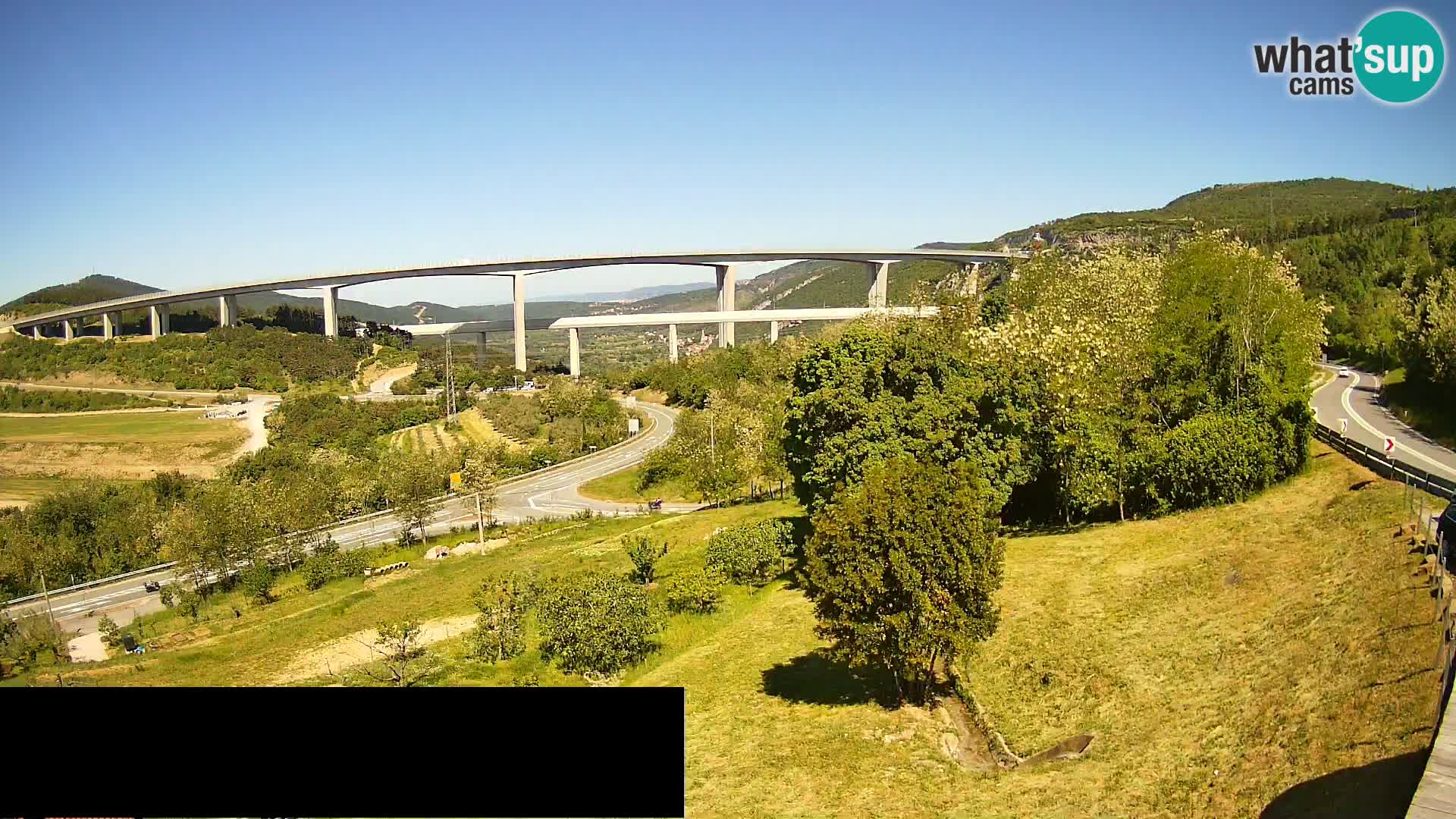 Camera en vivo Črni Kal Viaducto – Viki Burger