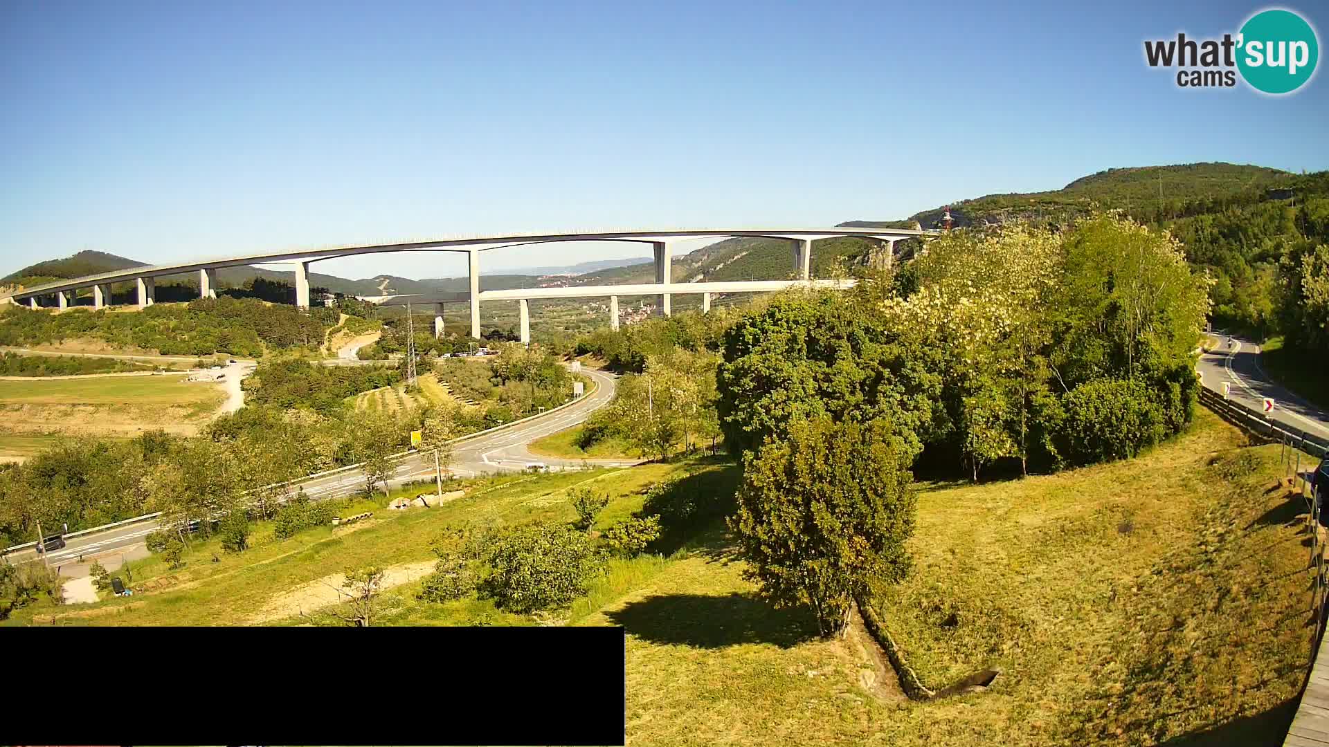 Livecam  Črni Kal Viadotto – panorama dal Viki Burger