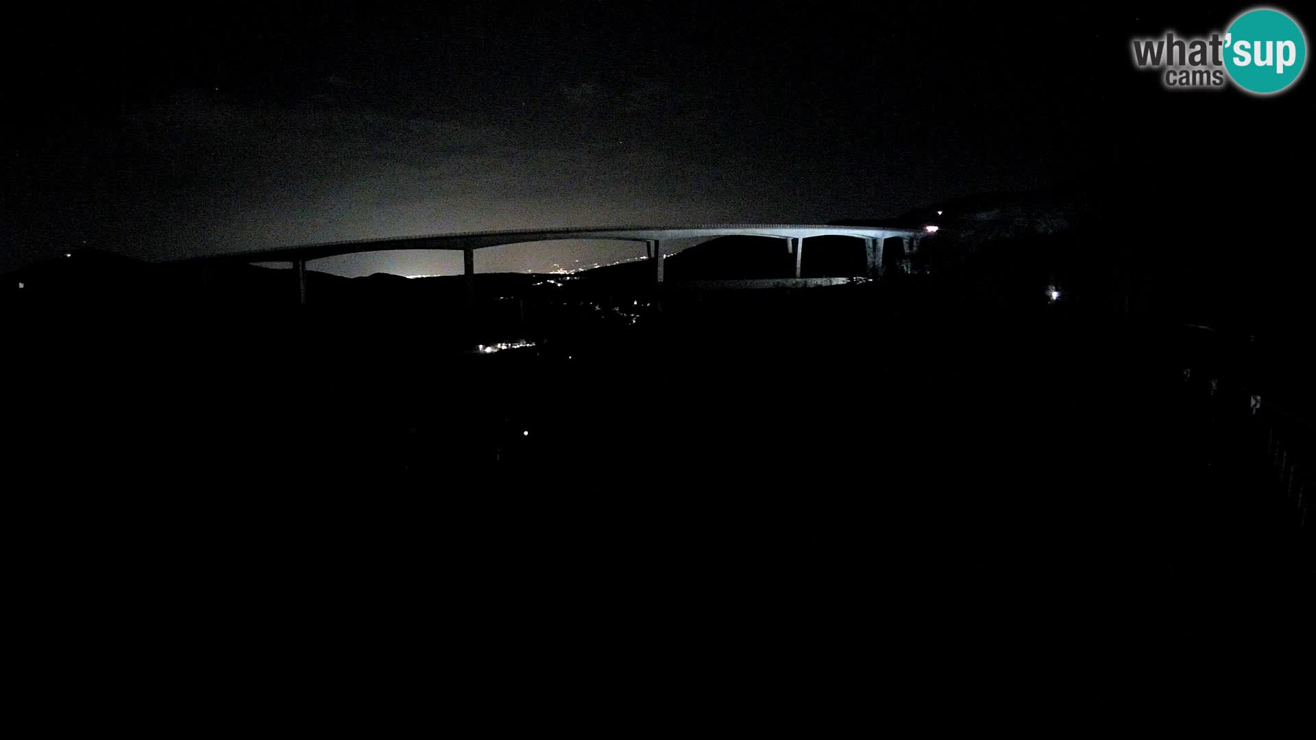 Webcam Črni Kal Viaduct – view from Viki Burger