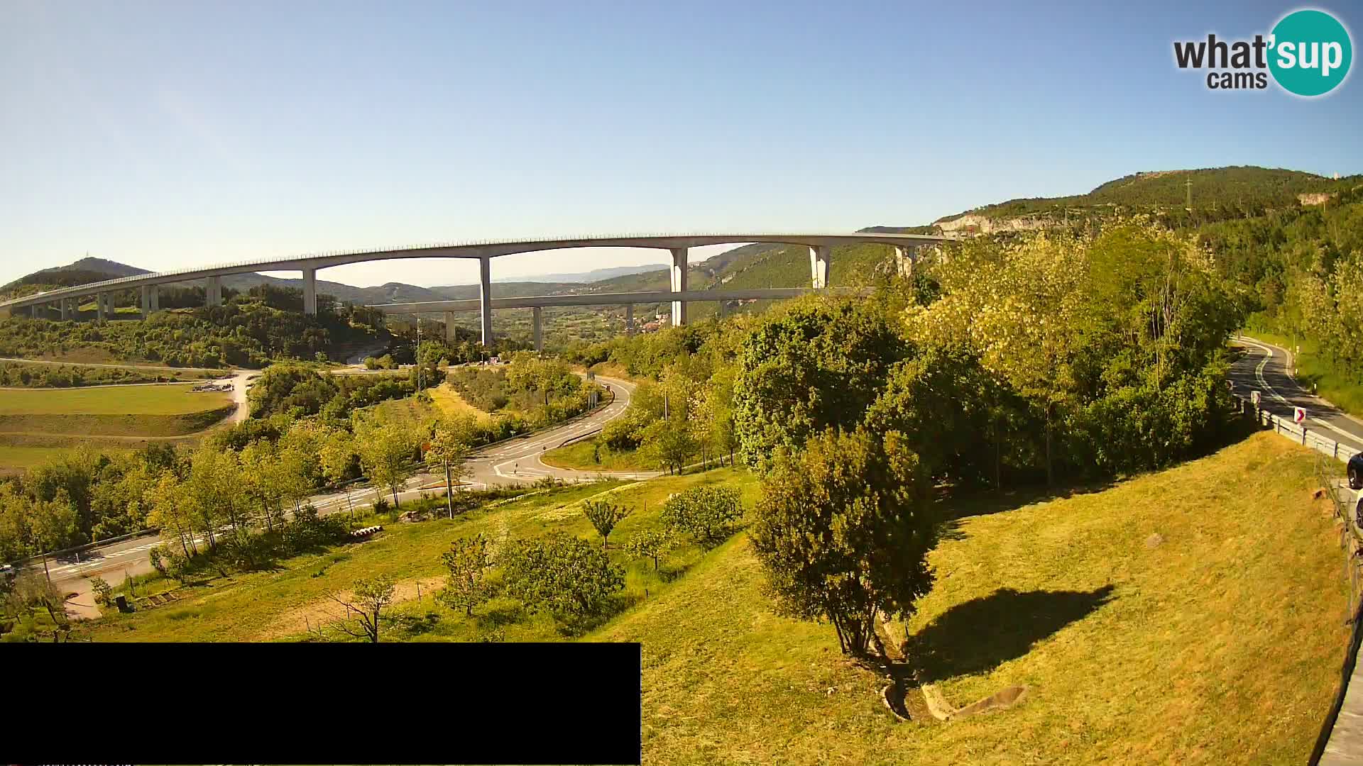 Webcam Črni Kal Viadukt – Viki Burger