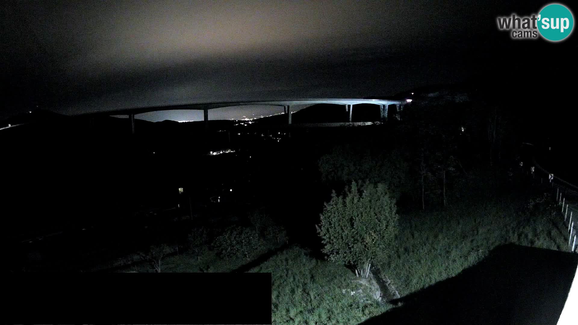 Webcam Črni Kal Viadukt – Viki Burger