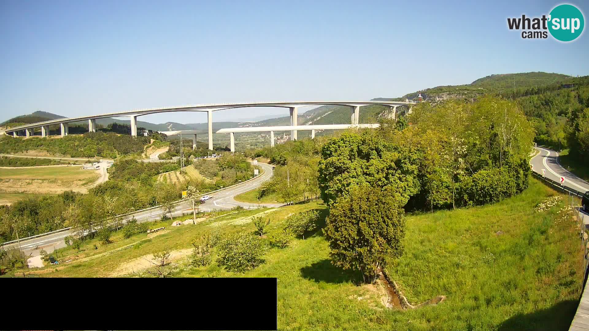 Live cam Črni Kal Viaduc – Viki Burger