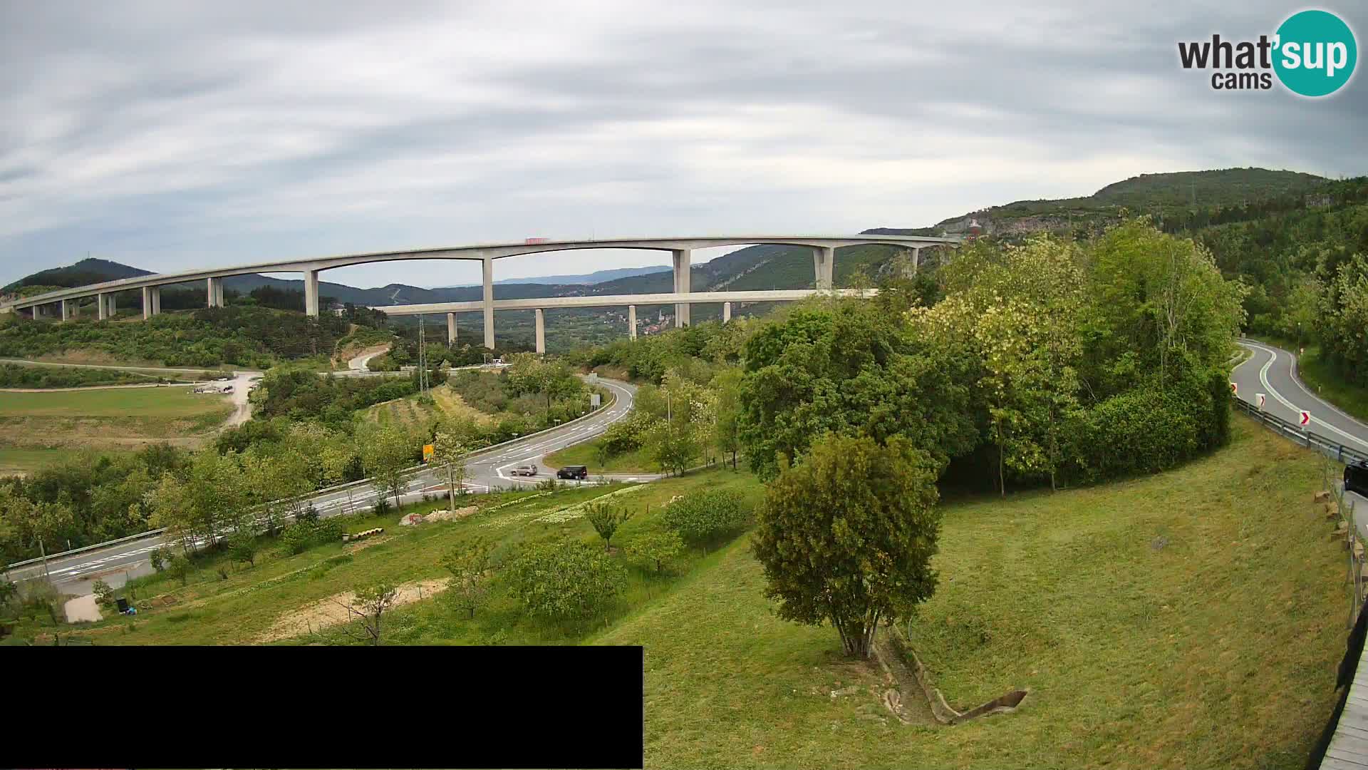 Livecam  Črni Kal Viadotto – panorama dal Viki Burger