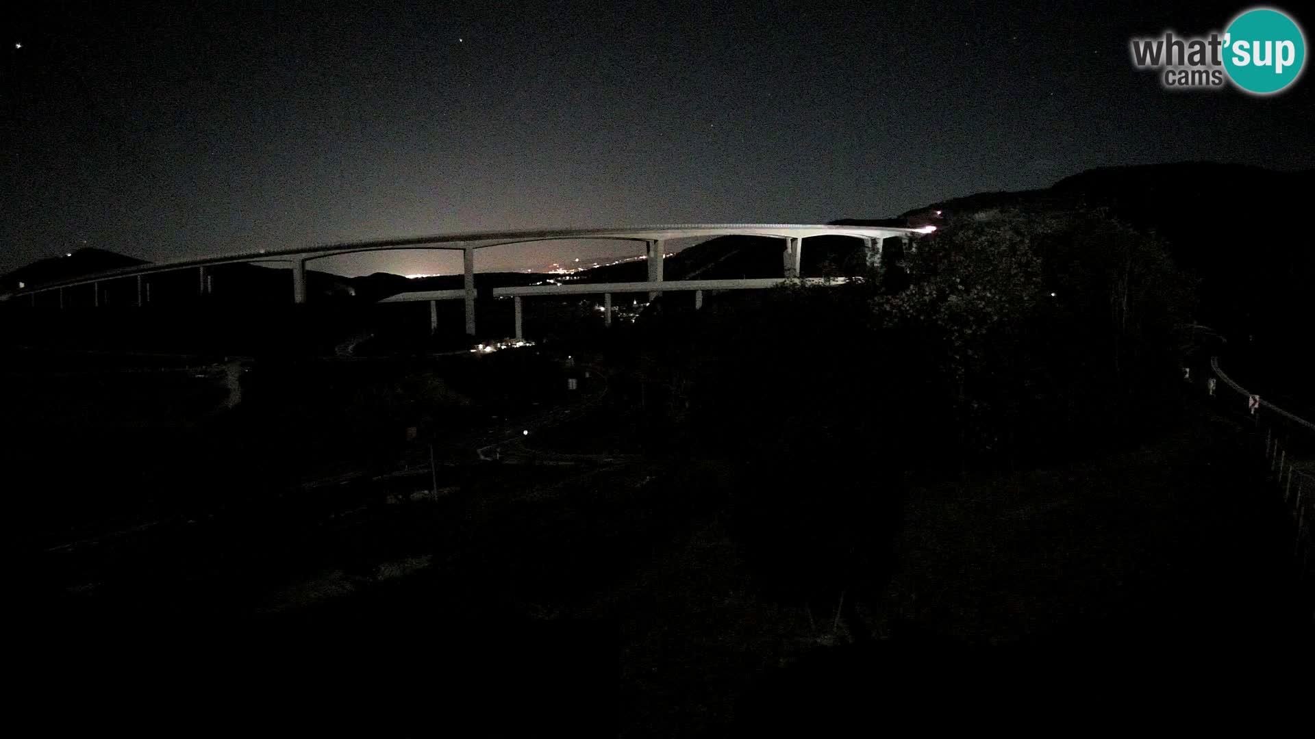 Live cam Črni Kal Viaduc – Viki Burger