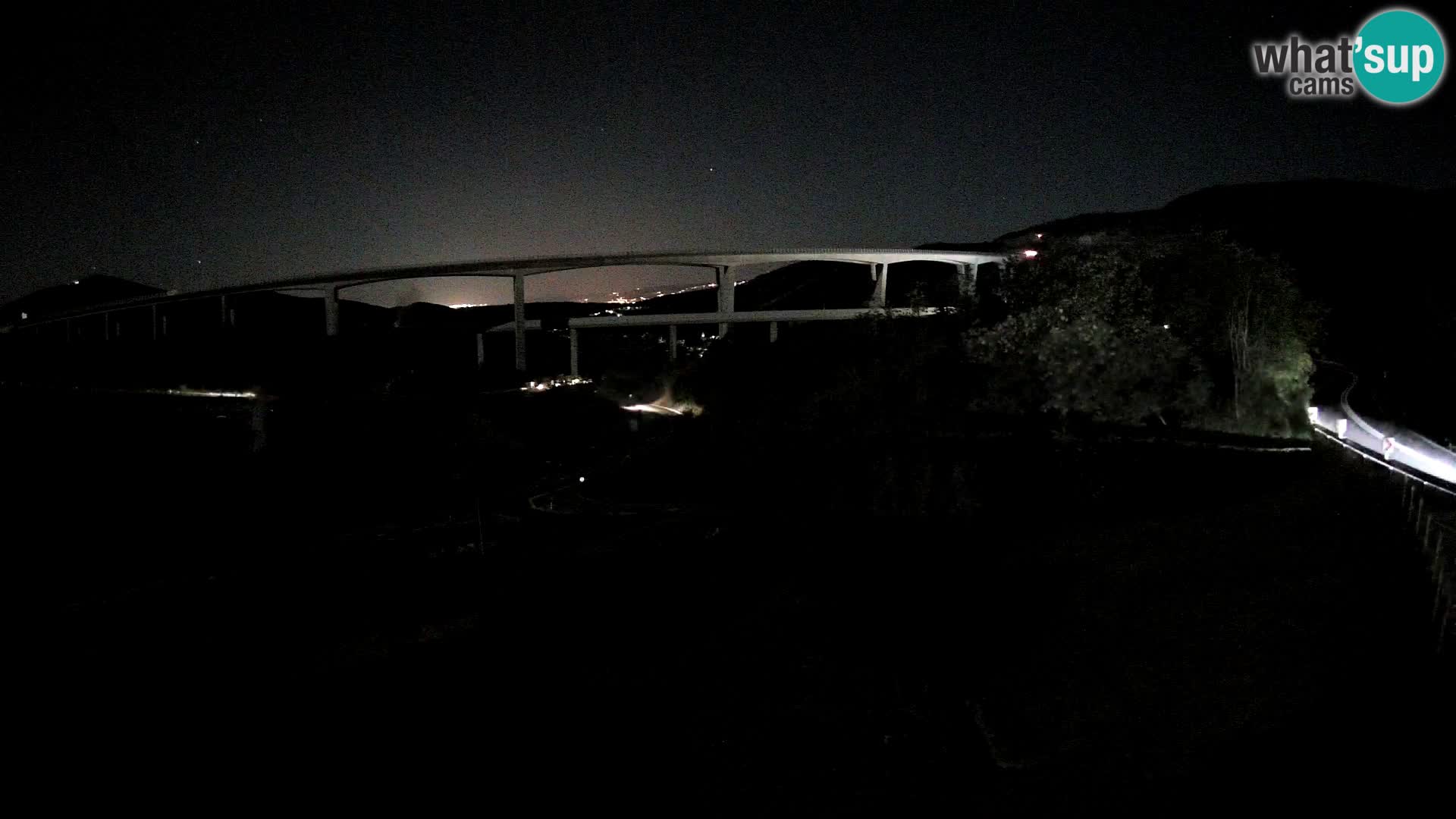 Live cam Črni Kal Viaduc – Viki Burger