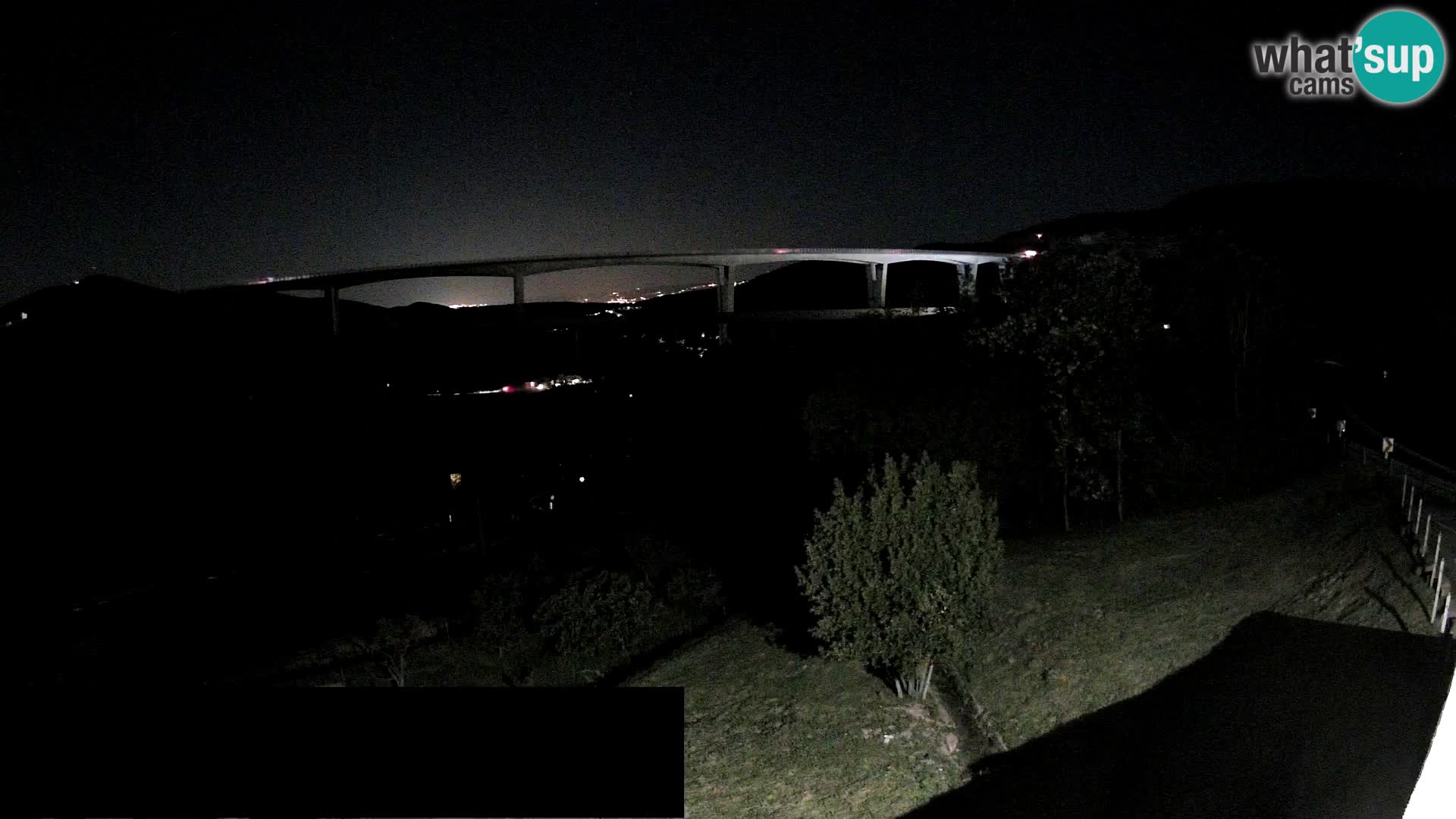 Camera en vivo Črni Kal Viaducto – Viki Burger