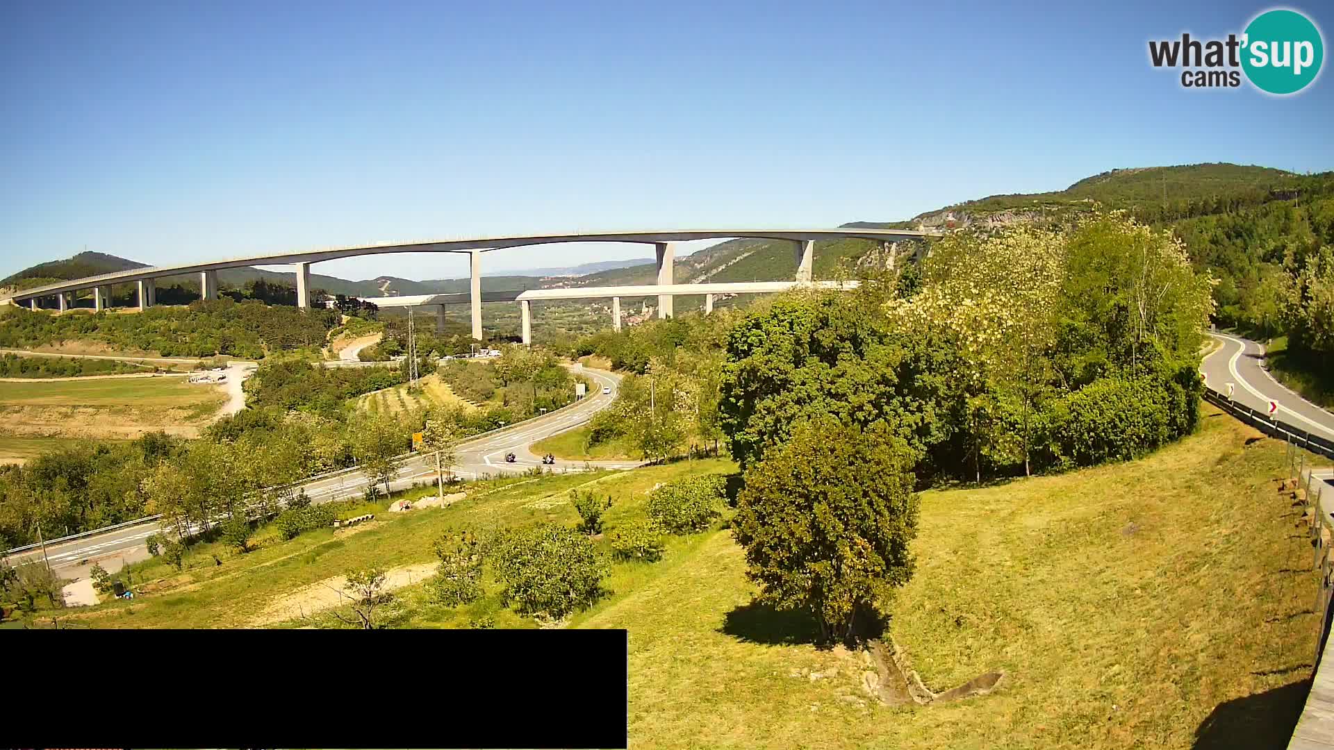 Camera en vivo Črni Kal Viaducto – Viki Burger