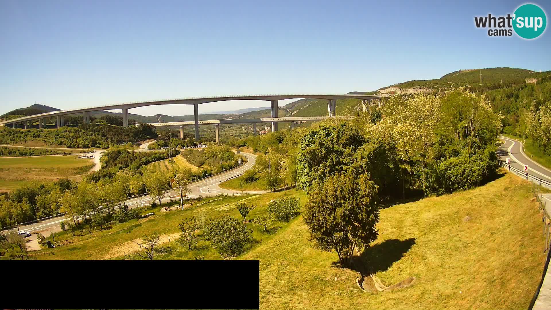 Camera en vivo Črni Kal Viaducto – Viki Burger