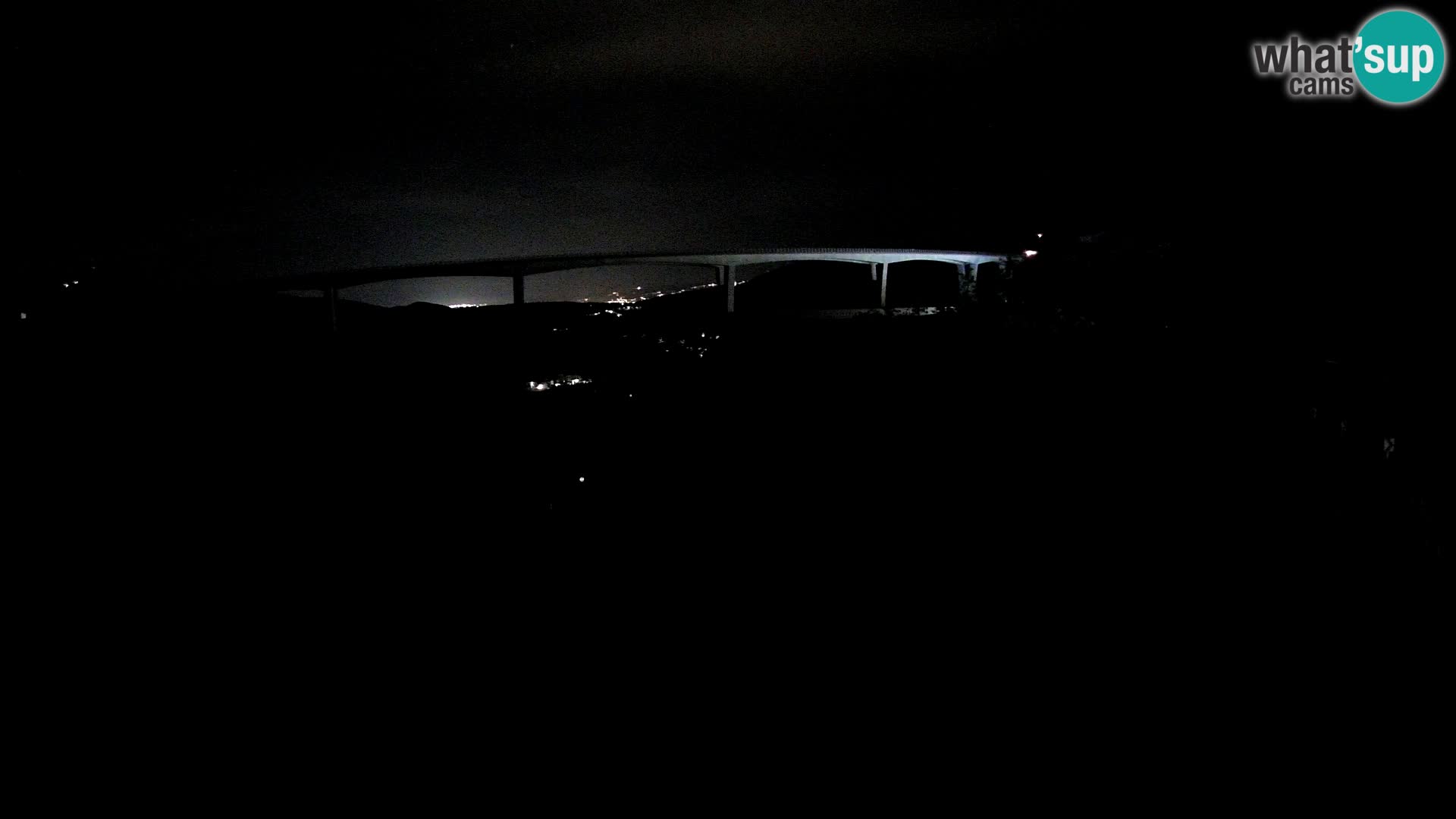 Webcam Črni Kal Viaduct – view from Viki Burger