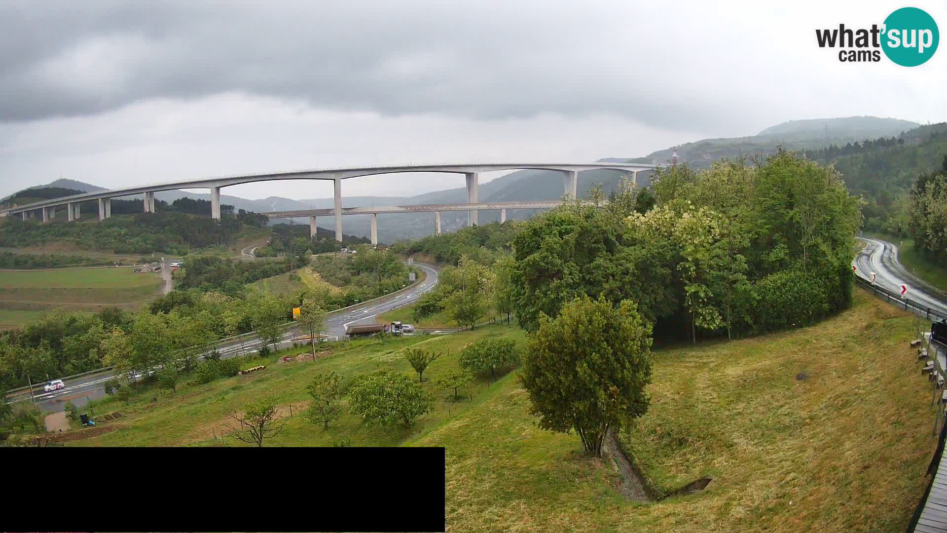 Web kamera Črni Kal Viadukt – pogled sa Viki Burgerja