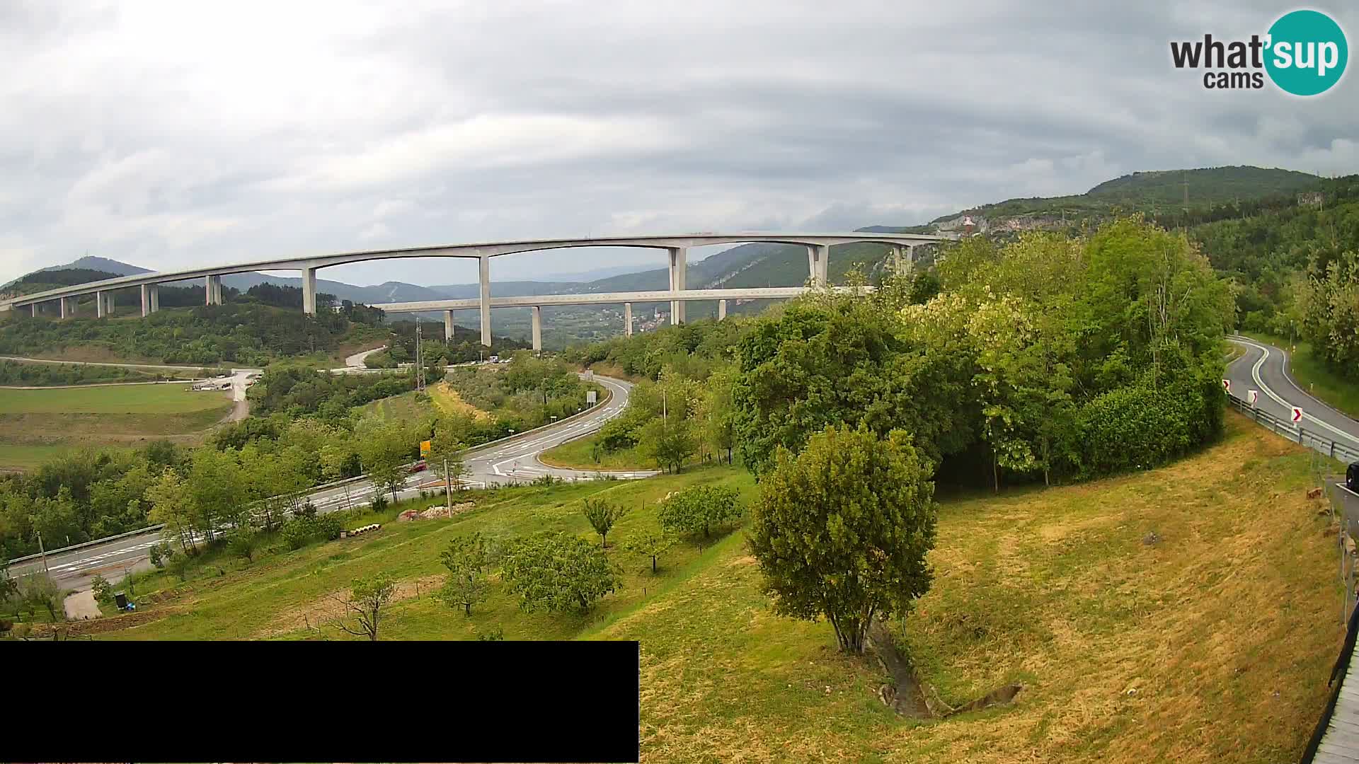 Webcam Črni Kal Viadukt – Viki Burger