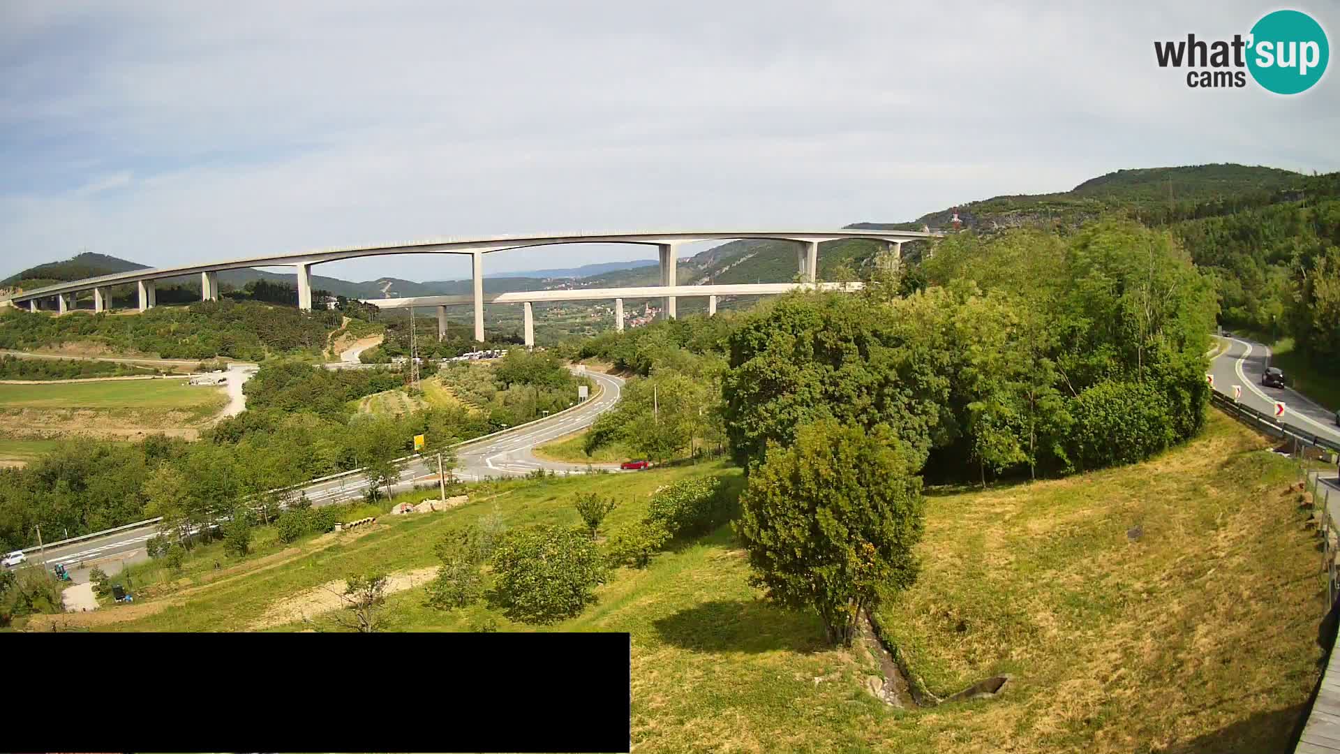 Webcam Črni Kal Viaduct – view from Viki Burger