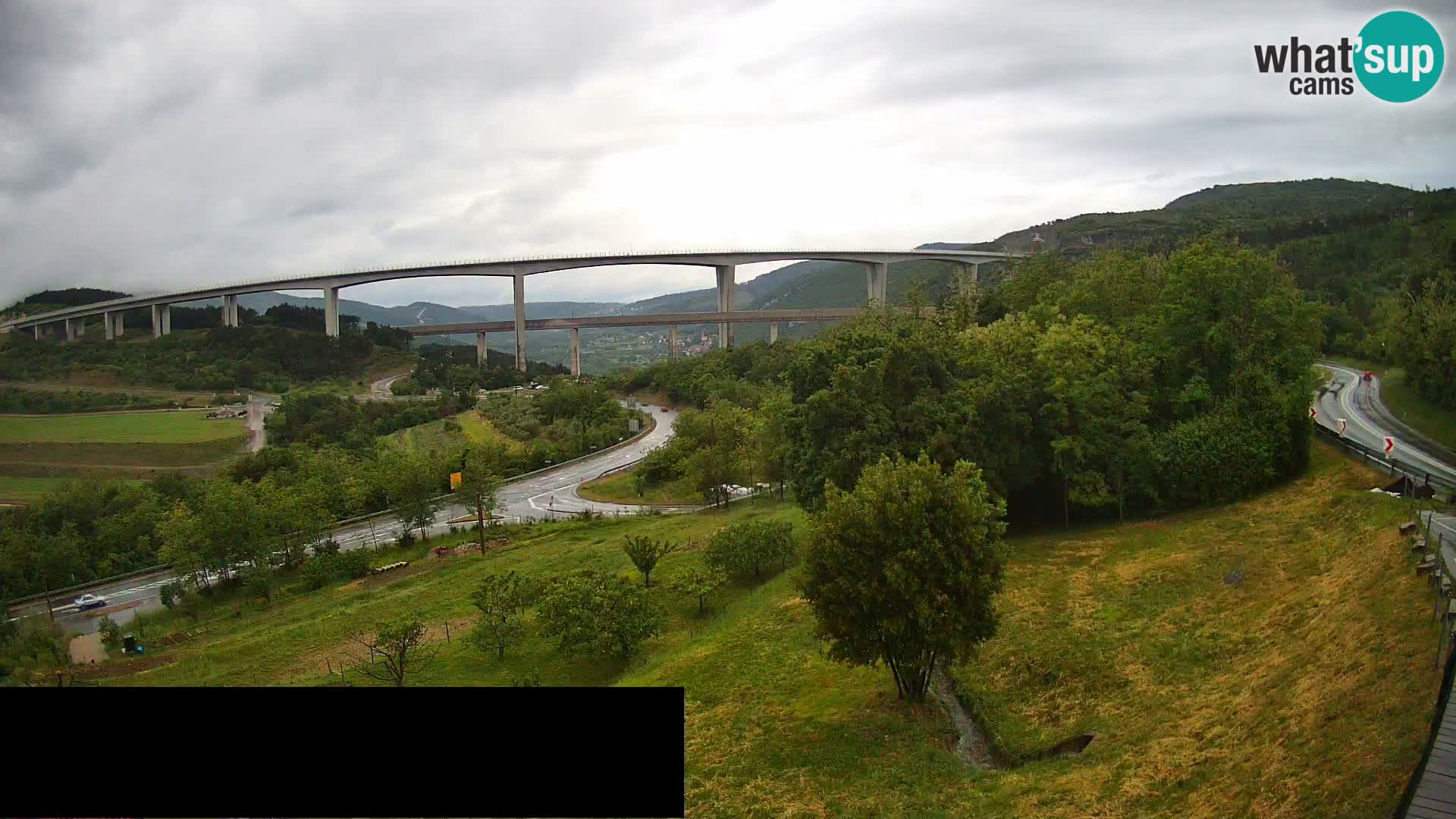 Webcam Črni Kal Viaduct – view from Viki Burger