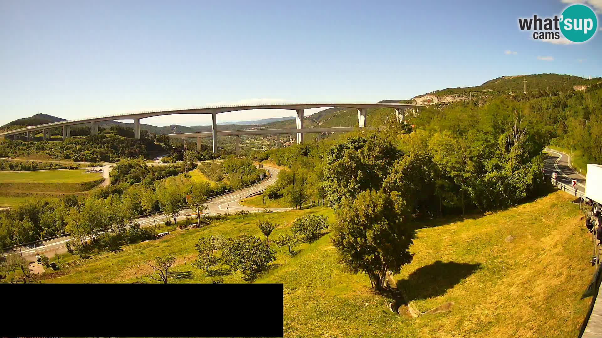 Camera en vivo Črni Kal Viaducto – Viki Burger