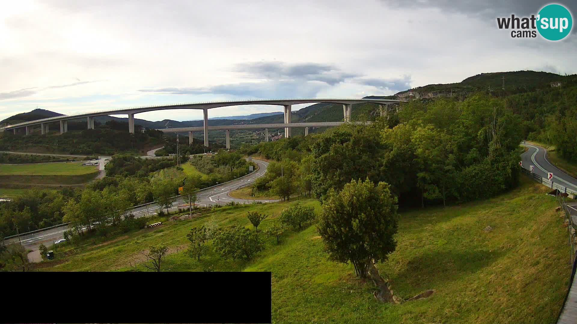 Livecam  Črni Kal Viadotto – panorama dal Viki Burger