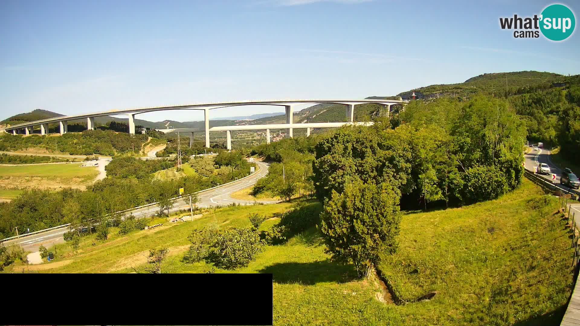 Webcam Črni Kal Viadukt – Viki Burger