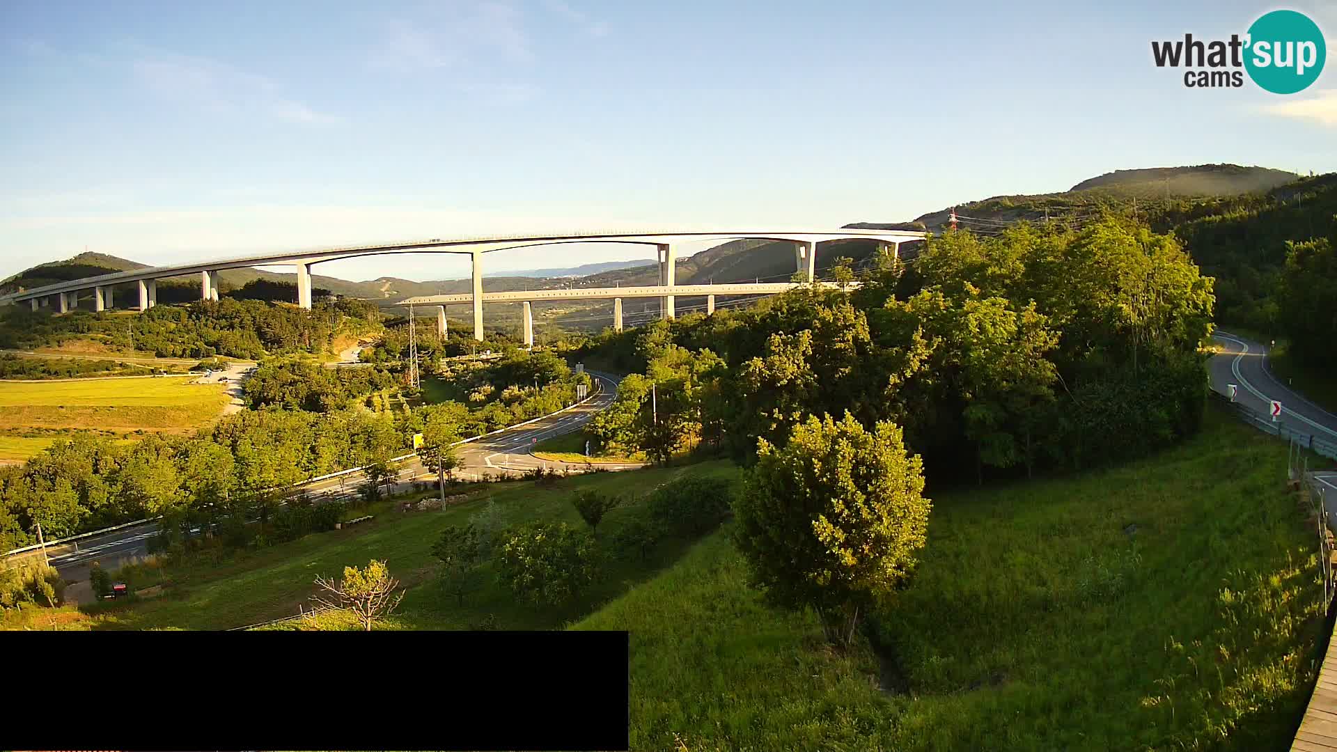 Livecam  Črni Kal Viadotto – panorama dal Viki Burger