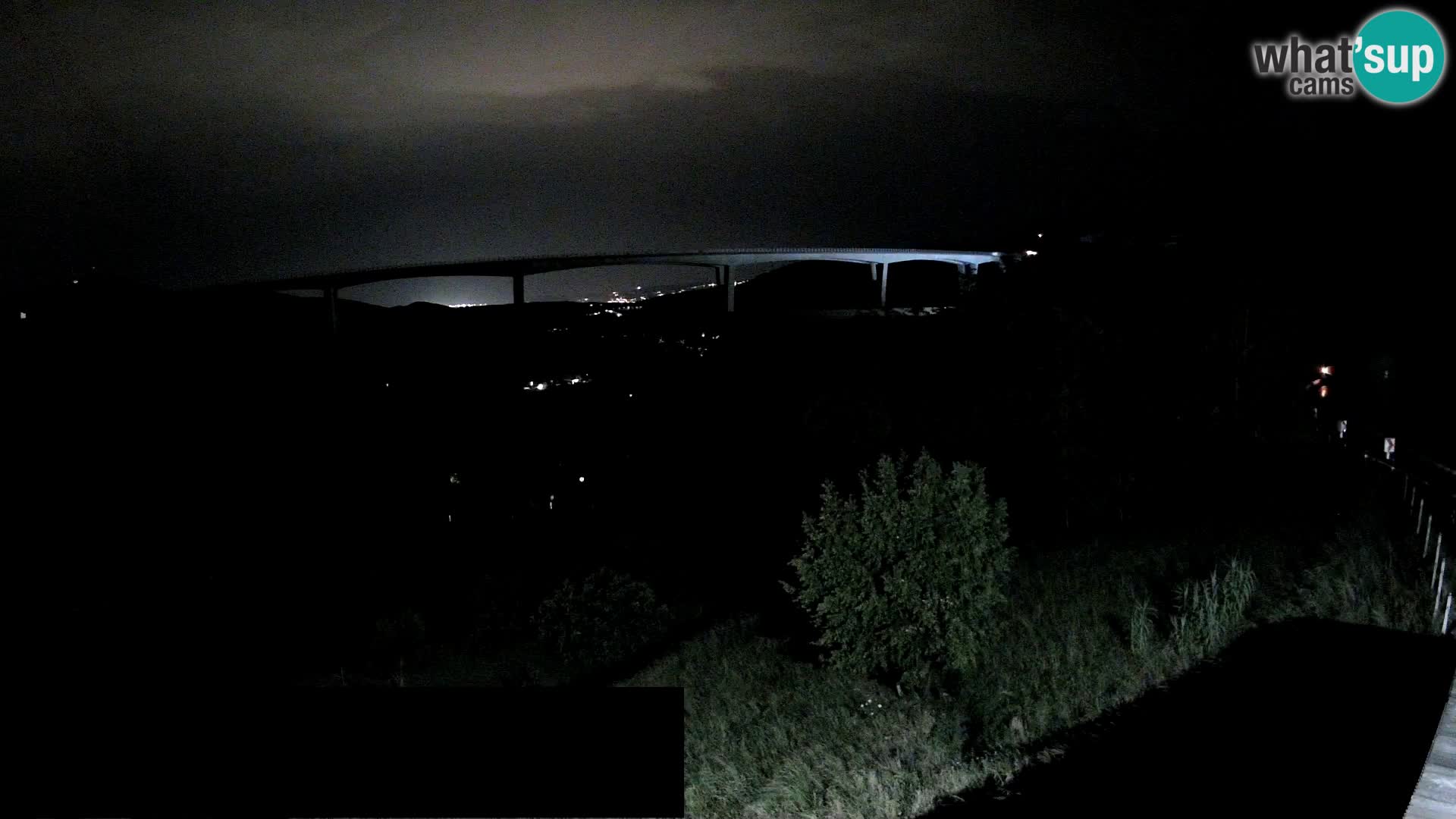 Camera en vivo Črni Kal Viaducto – Viki Burger
