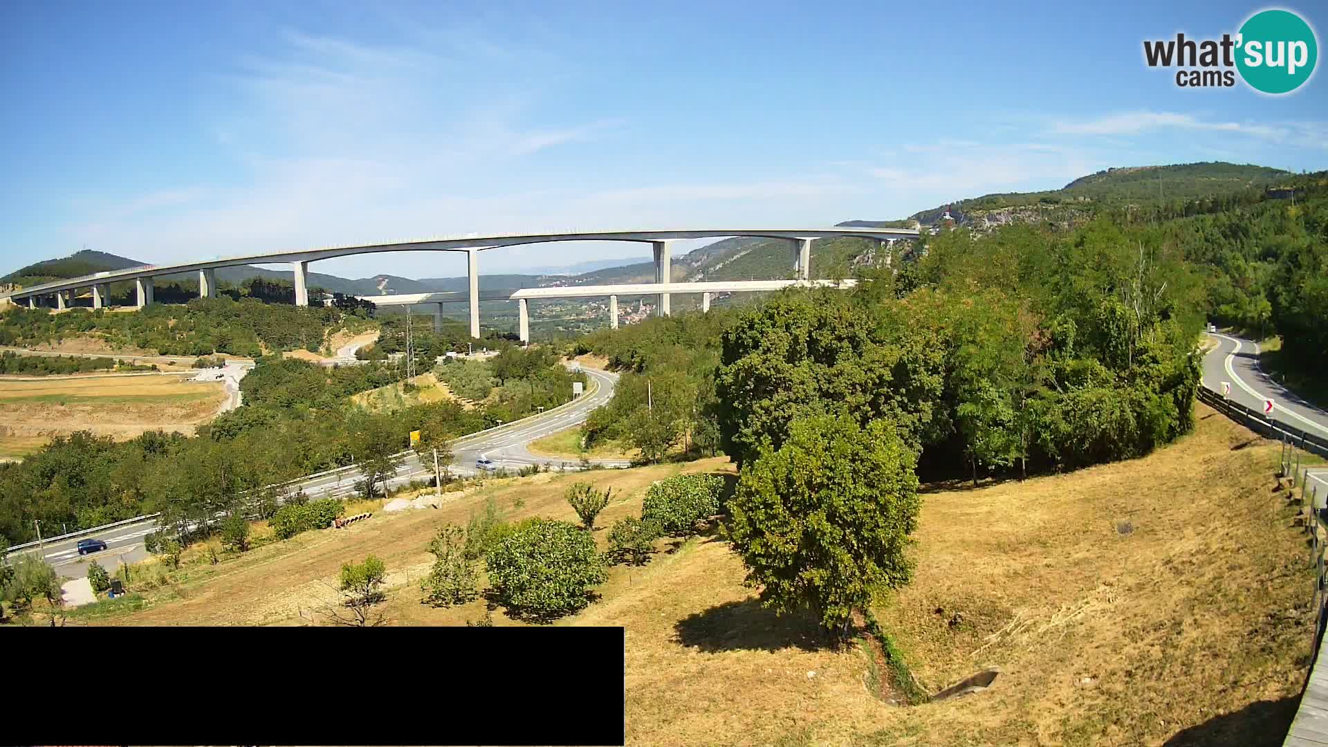 Live cam Črni Kal Viaduc – Viki Burger
