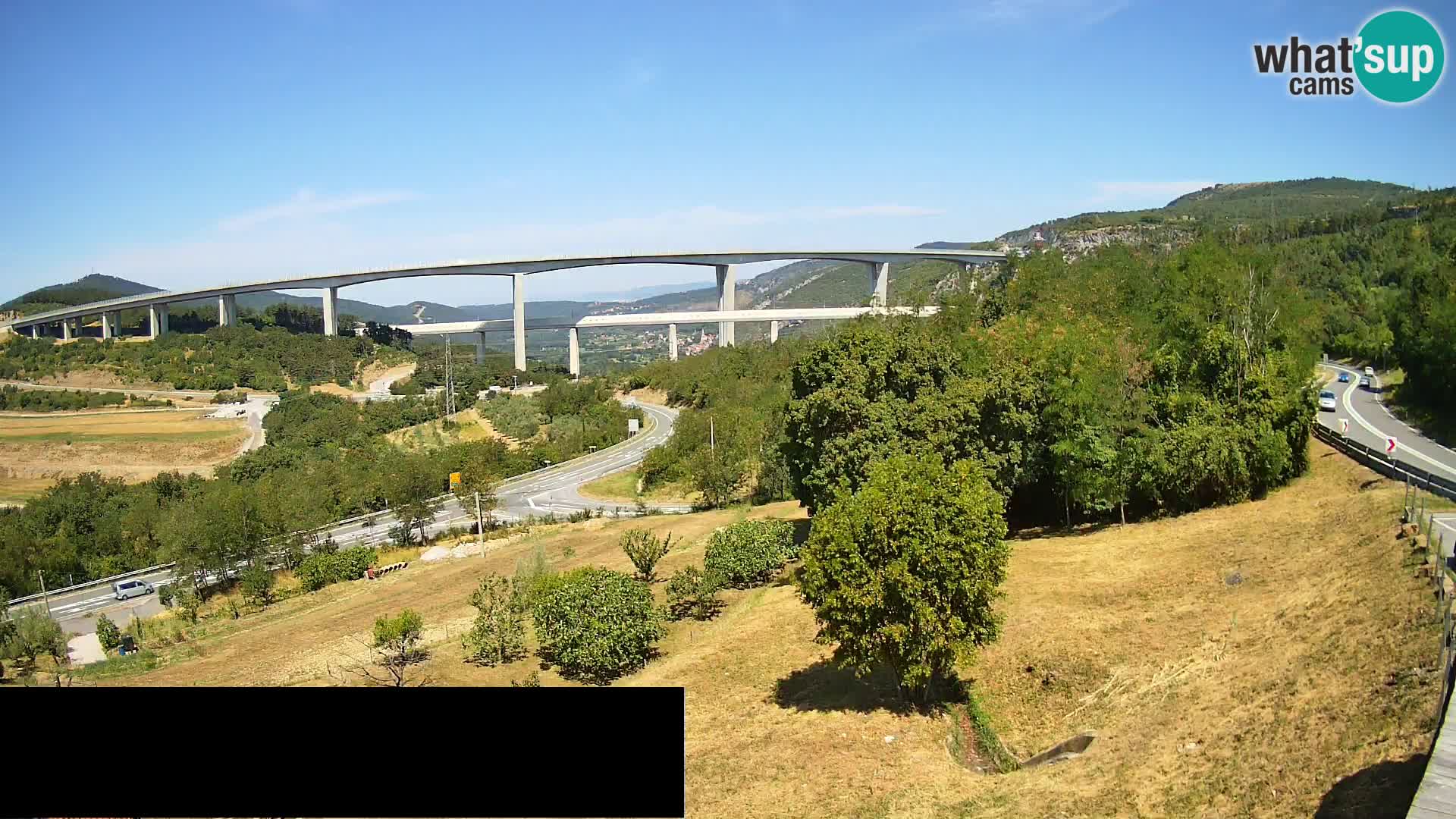 Live cam Črni Kal Viaduc – Viki Burger