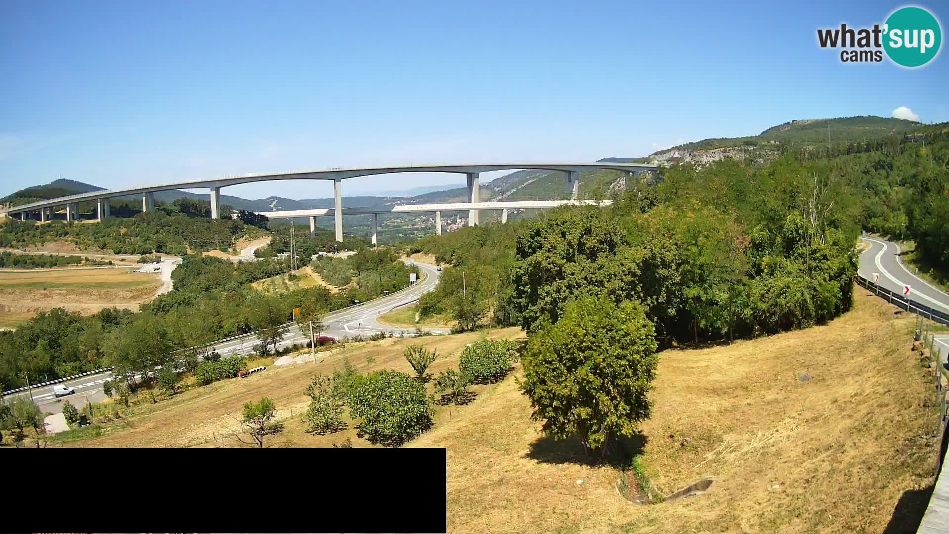 Live cam Črni Kal Viaduc – Viki Burger