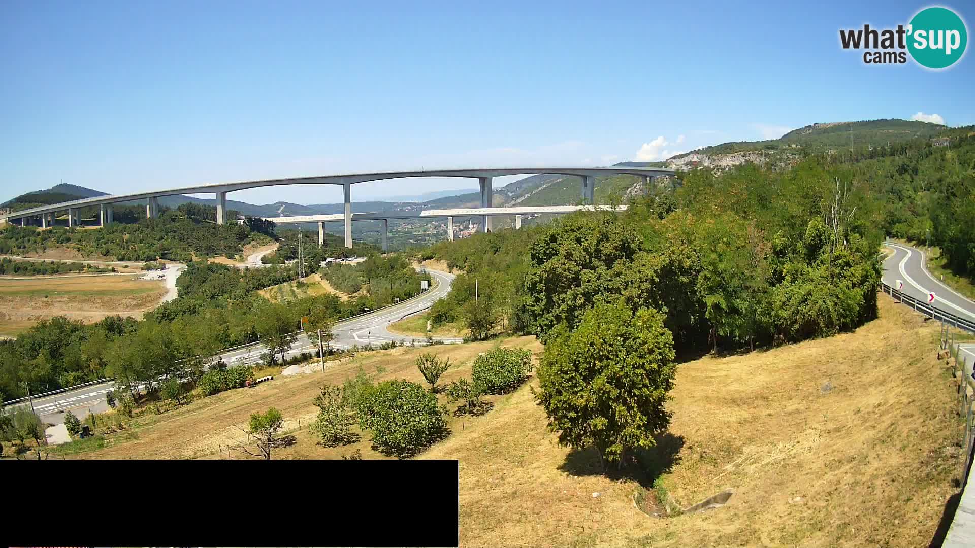 Live cam Črni Kal Viaduc – Viki Burger