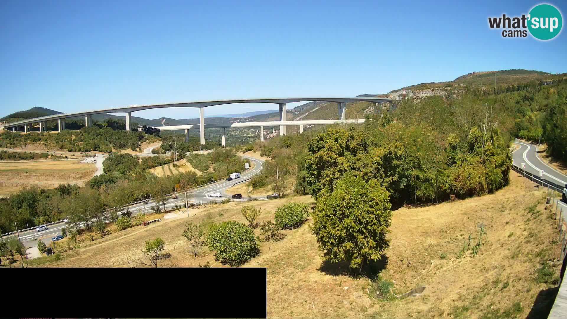 Webcam Črni Kal Viaduct – view from Viki Burger