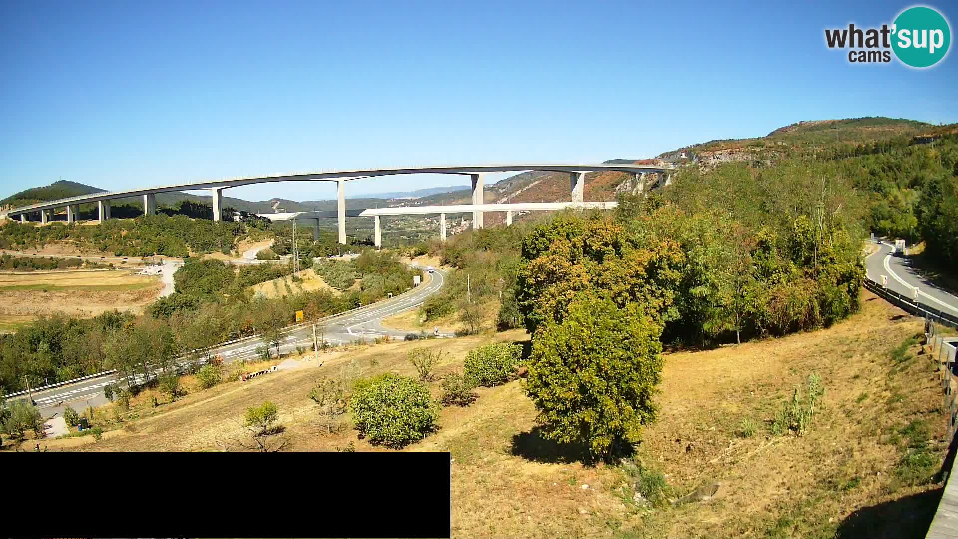 Live cam Črni Kal Viaduc – Viki Burger