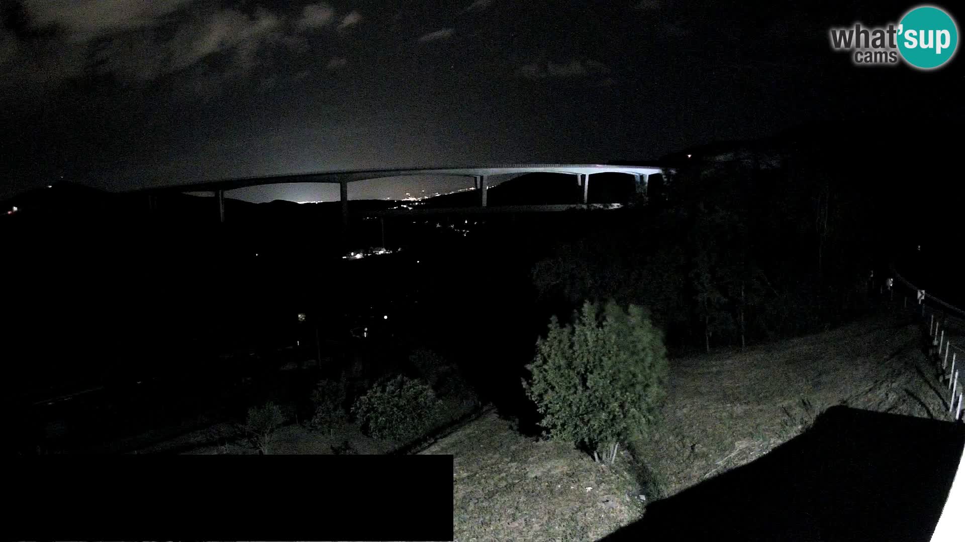 Live cam Črni Kal Viaduc – Viki Burger