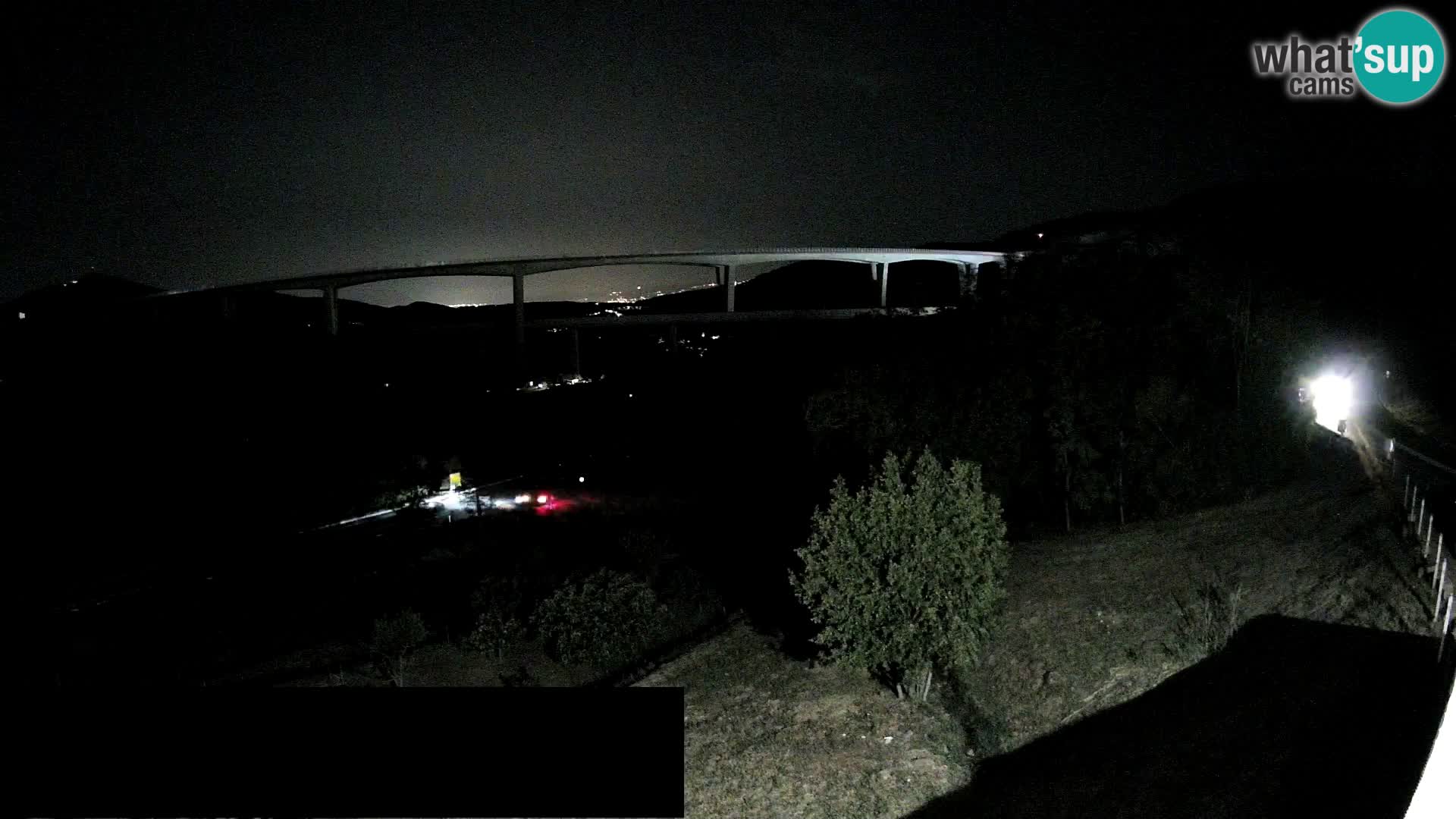 Camera en vivo Črni Kal Viaducto – Viki Burger