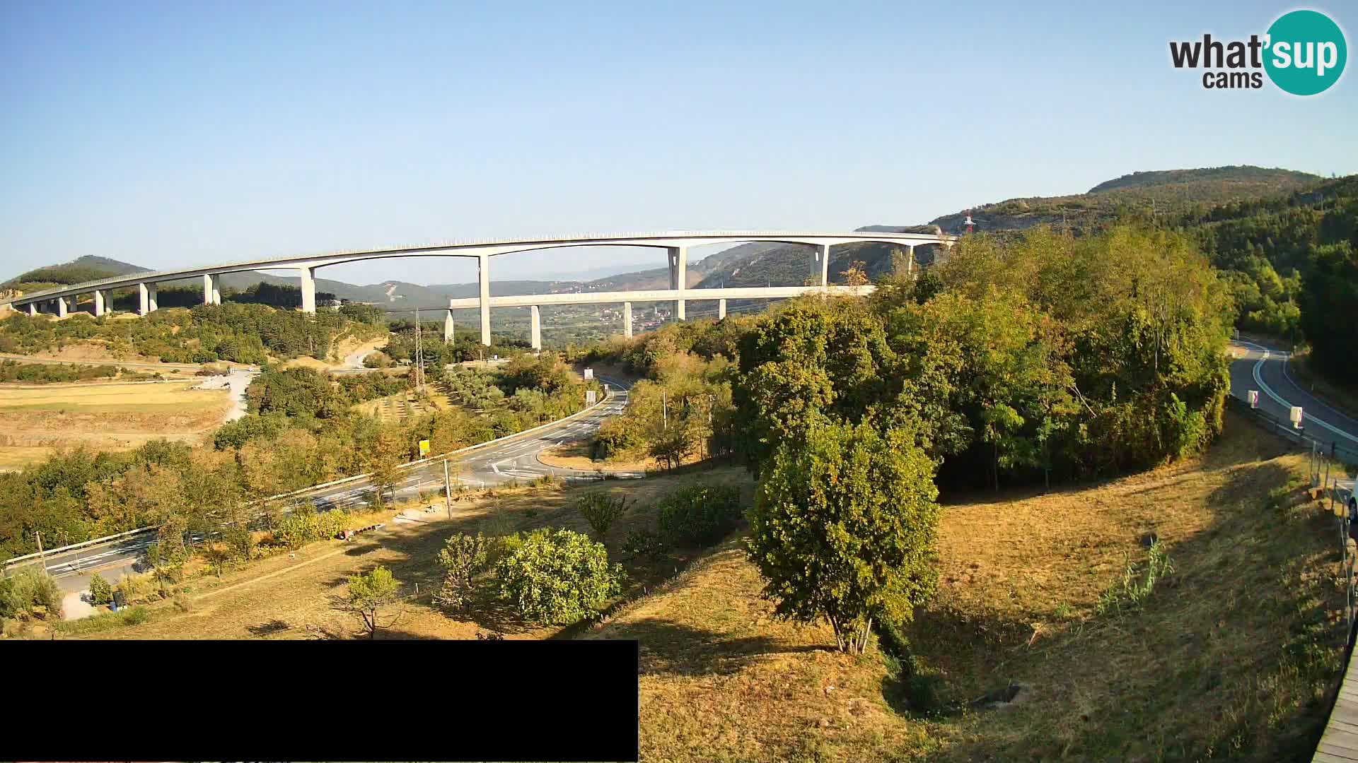 Livecam  Črni Kal Viadotto – panorama dal Viki Burger