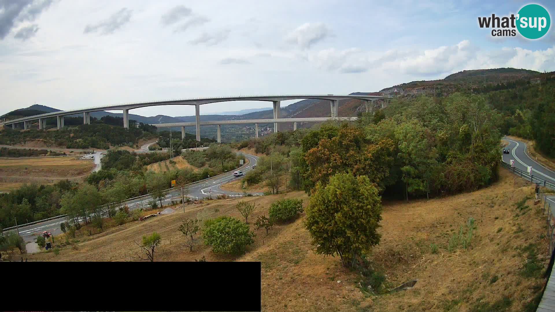 Live cam Črni Kal Viaduc – Viki Burger