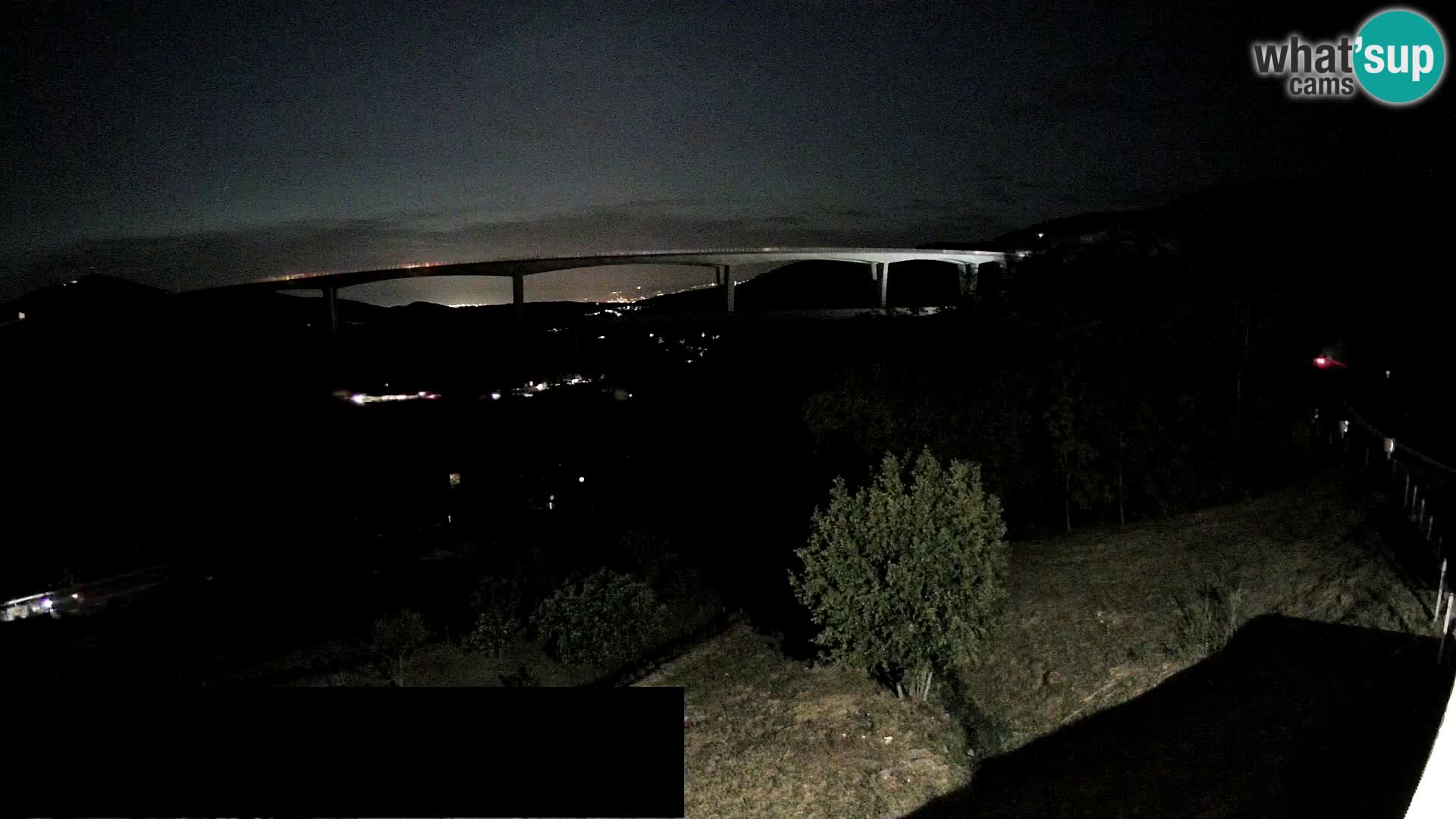 Camera en vivo Črni Kal Viaducto – Viki Burger