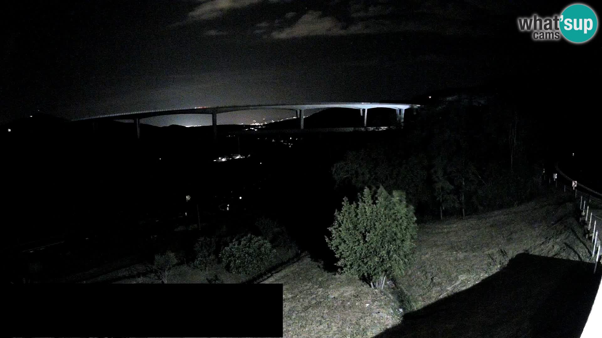 Camera en vivo Črni Kal Viaducto – Viki Burger