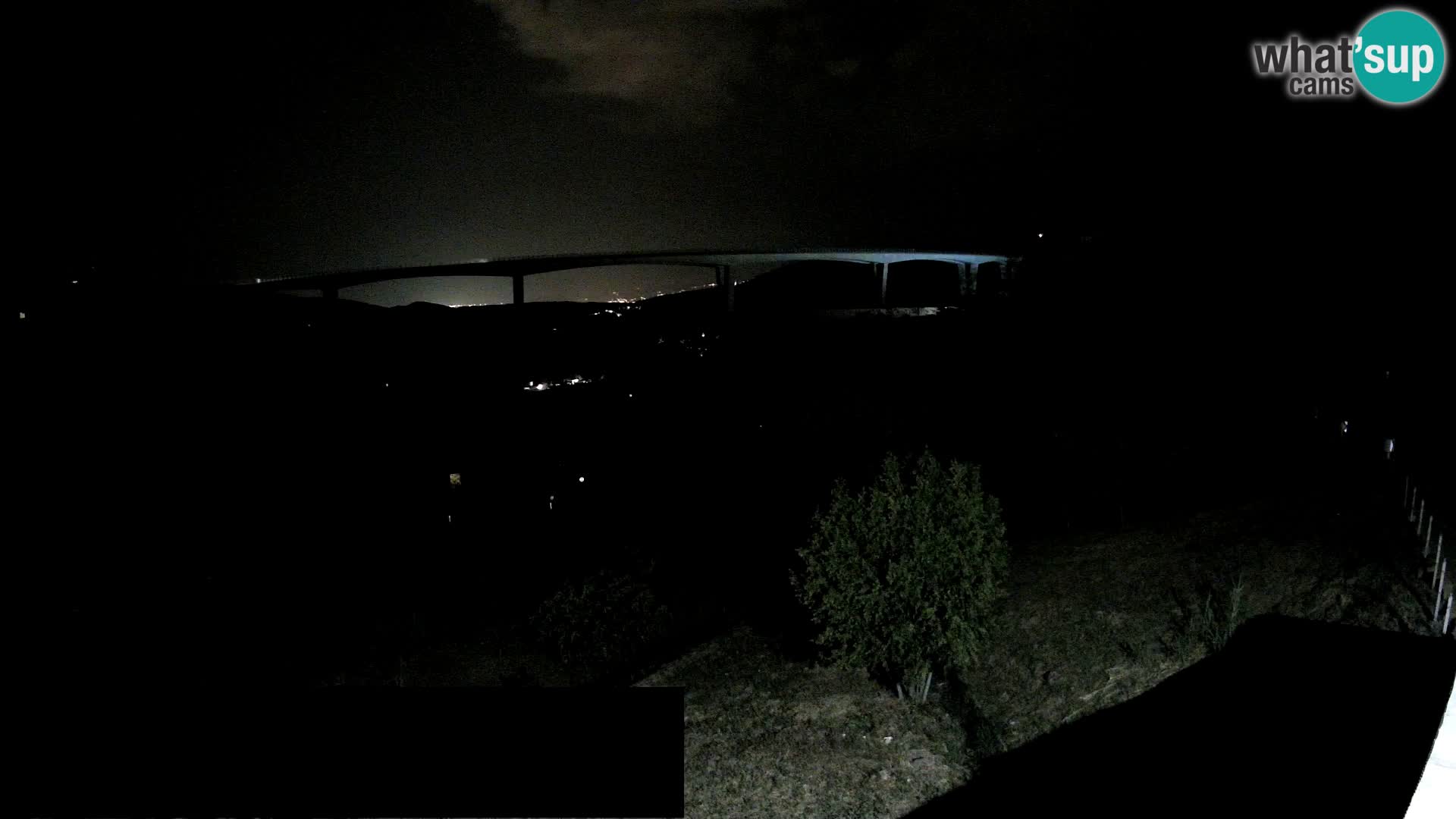 Live cam Črni Kal Viaduc – Viki Burger