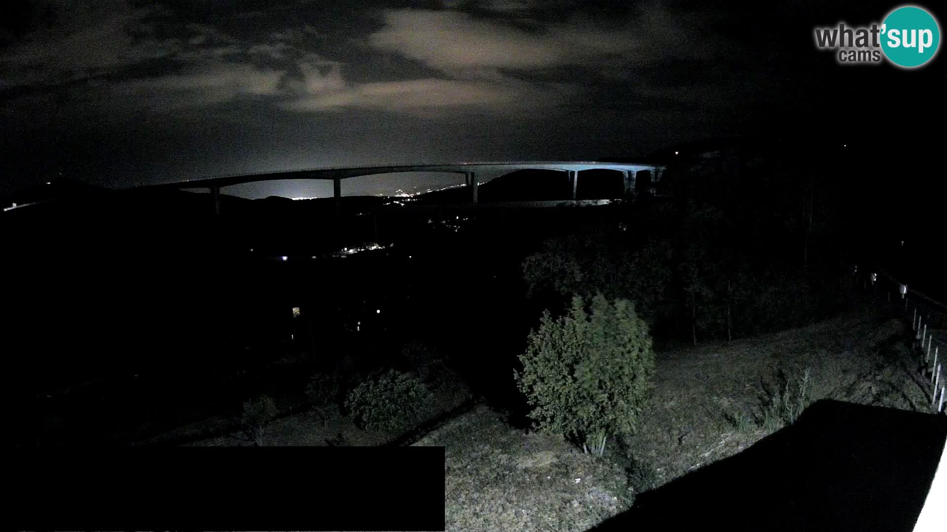Live cam Črni Kal Viaduc – Viki Burger