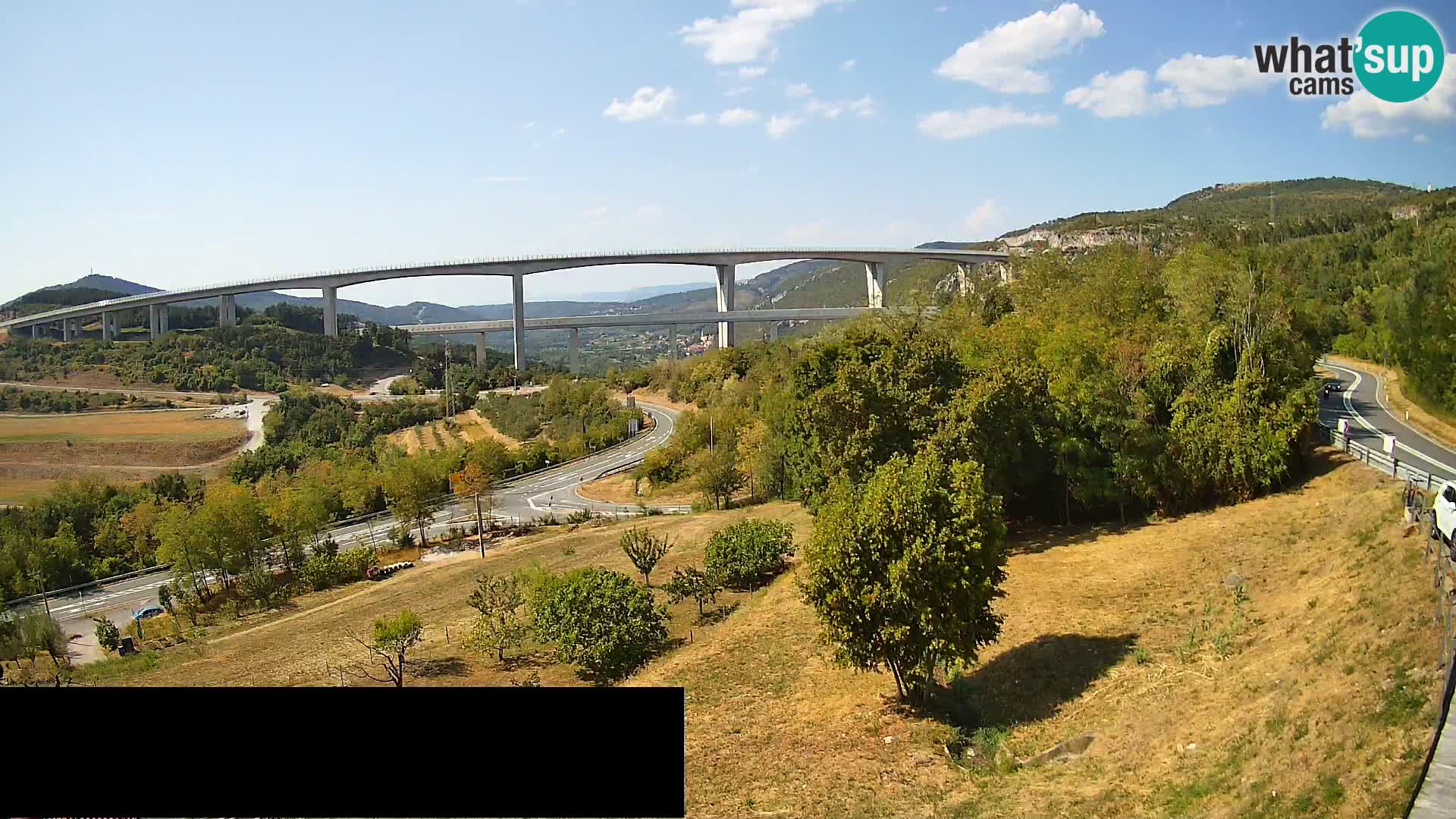 Webcam Črni Kal Viadukt – Viki Burger