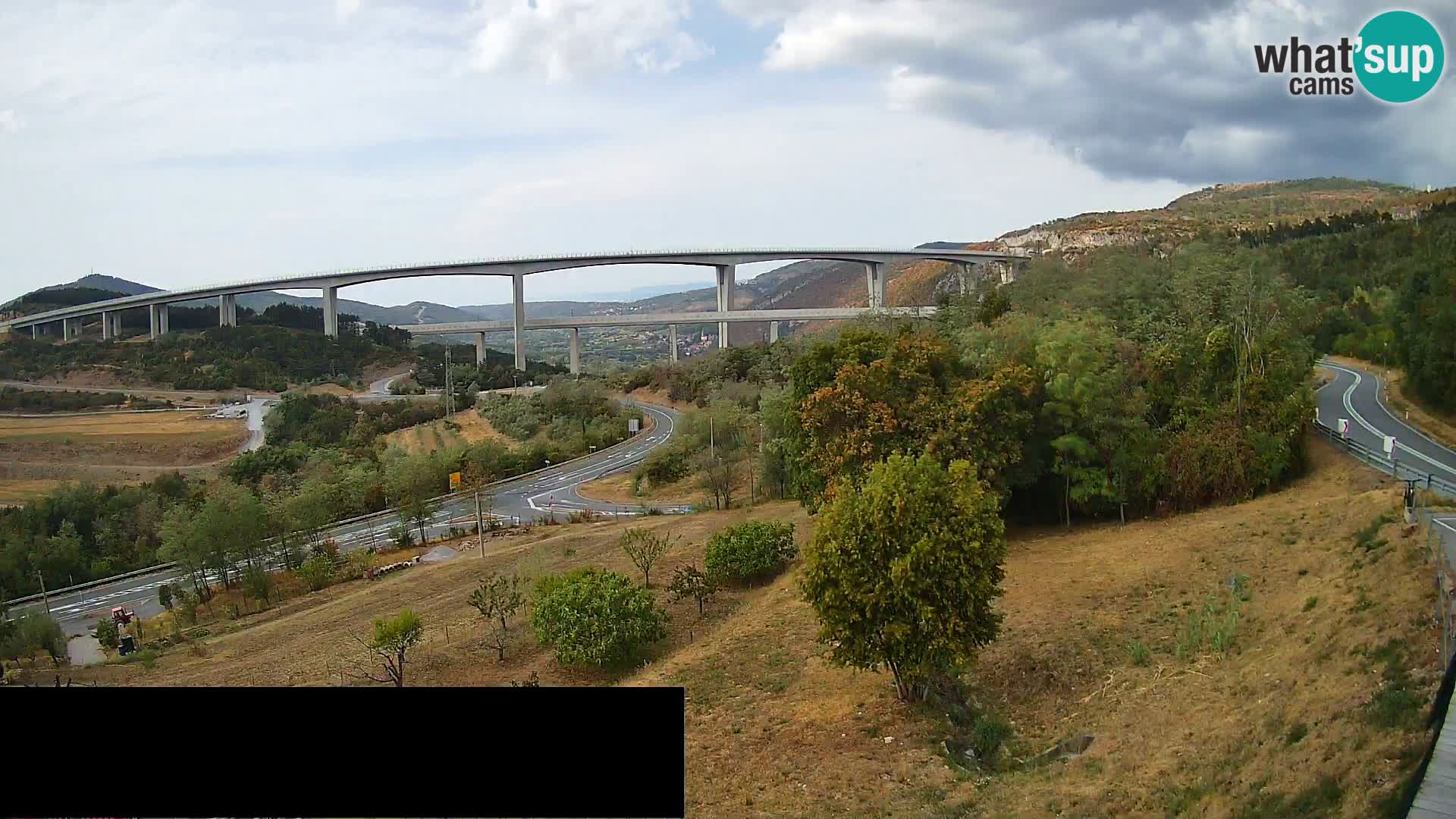 Livecam  Črni Kal Viadotto – panorama dal Viki Burger