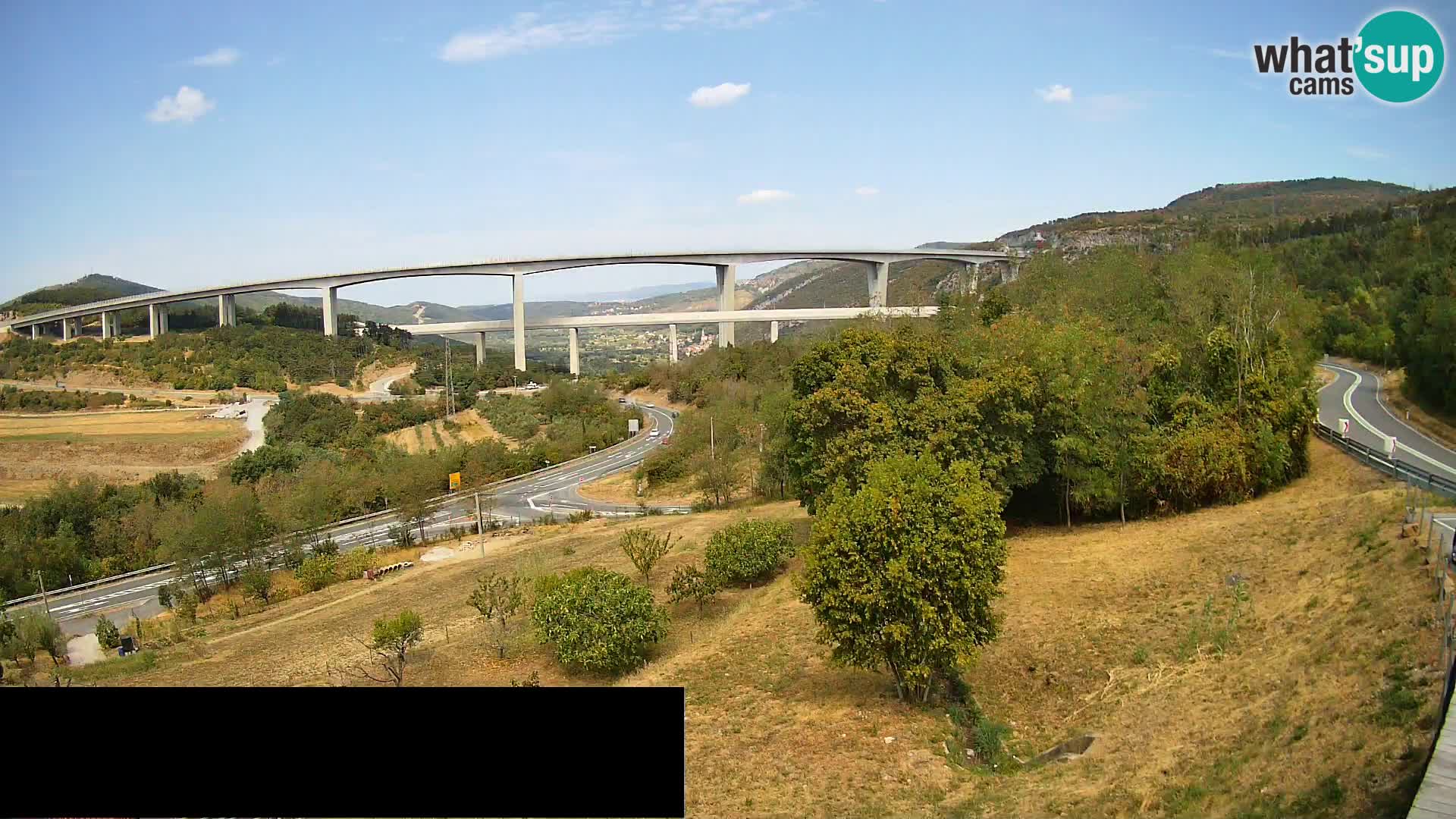 Webcam Črni Kal Viadukt – Viki Burger